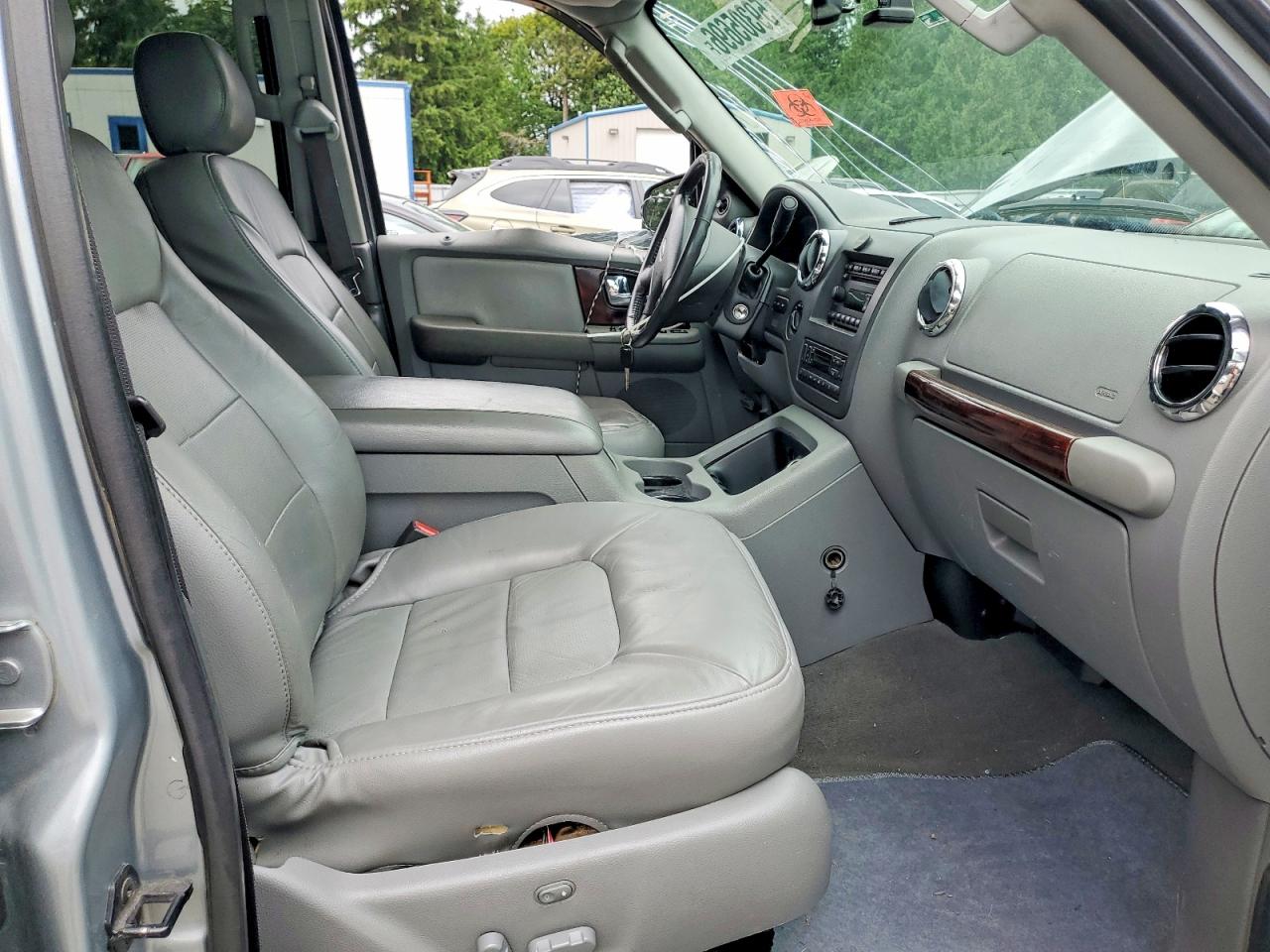 2006 Ford Expedition Limited Silver vin: 1FMFU20576LA37927