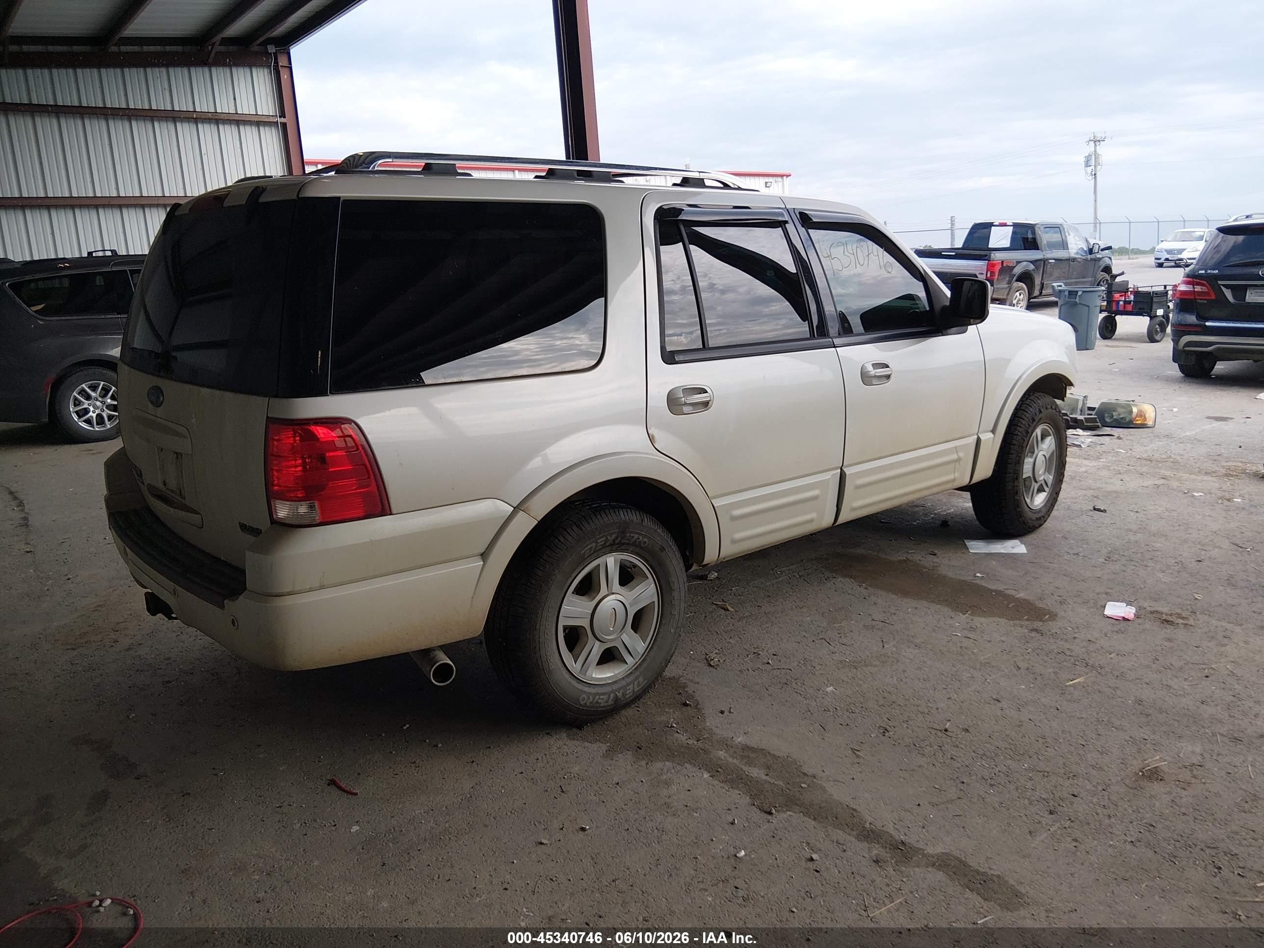 2006 Ford Expedition Limited White vin: 1FMFU20576LB02114