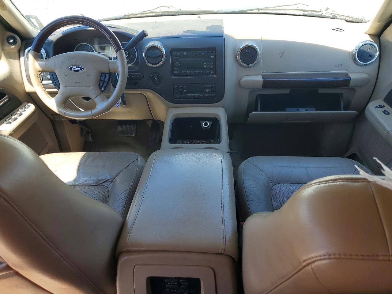 2005 Ford Expedition Limited Beige vin: 1FMFU20595LB03358
