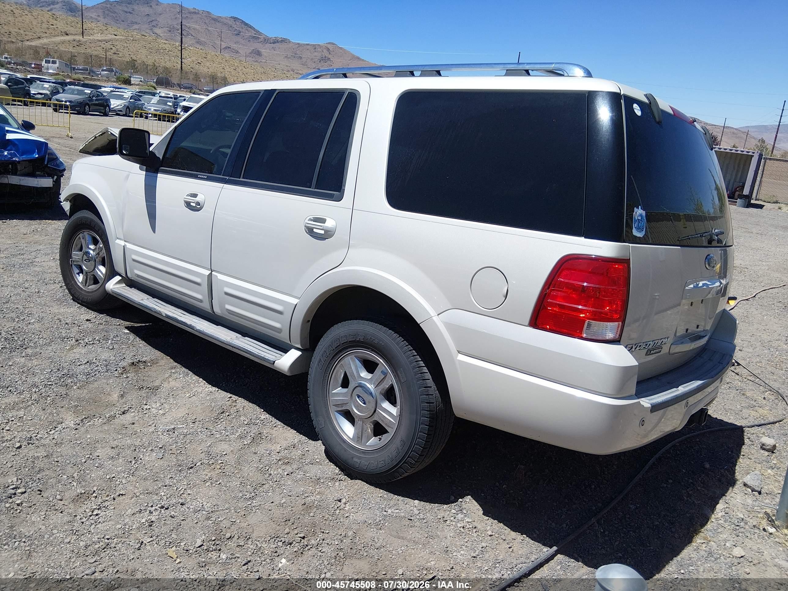 2006 Ford Expedition Limited Белый vin: 1FMFU20596LA37864