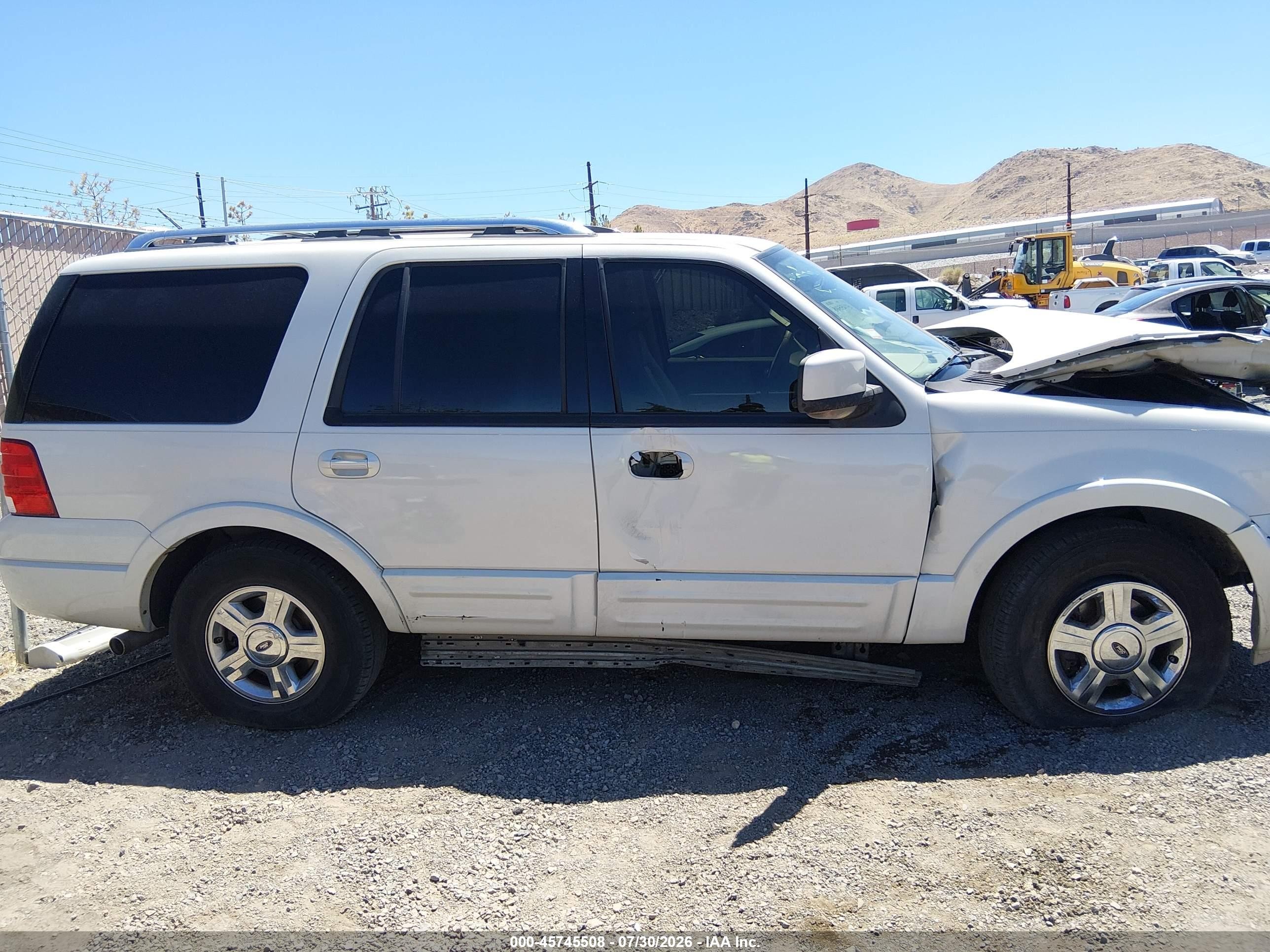 2006 Ford Expedition Limited Белый vin: 1FMFU20596LA37864