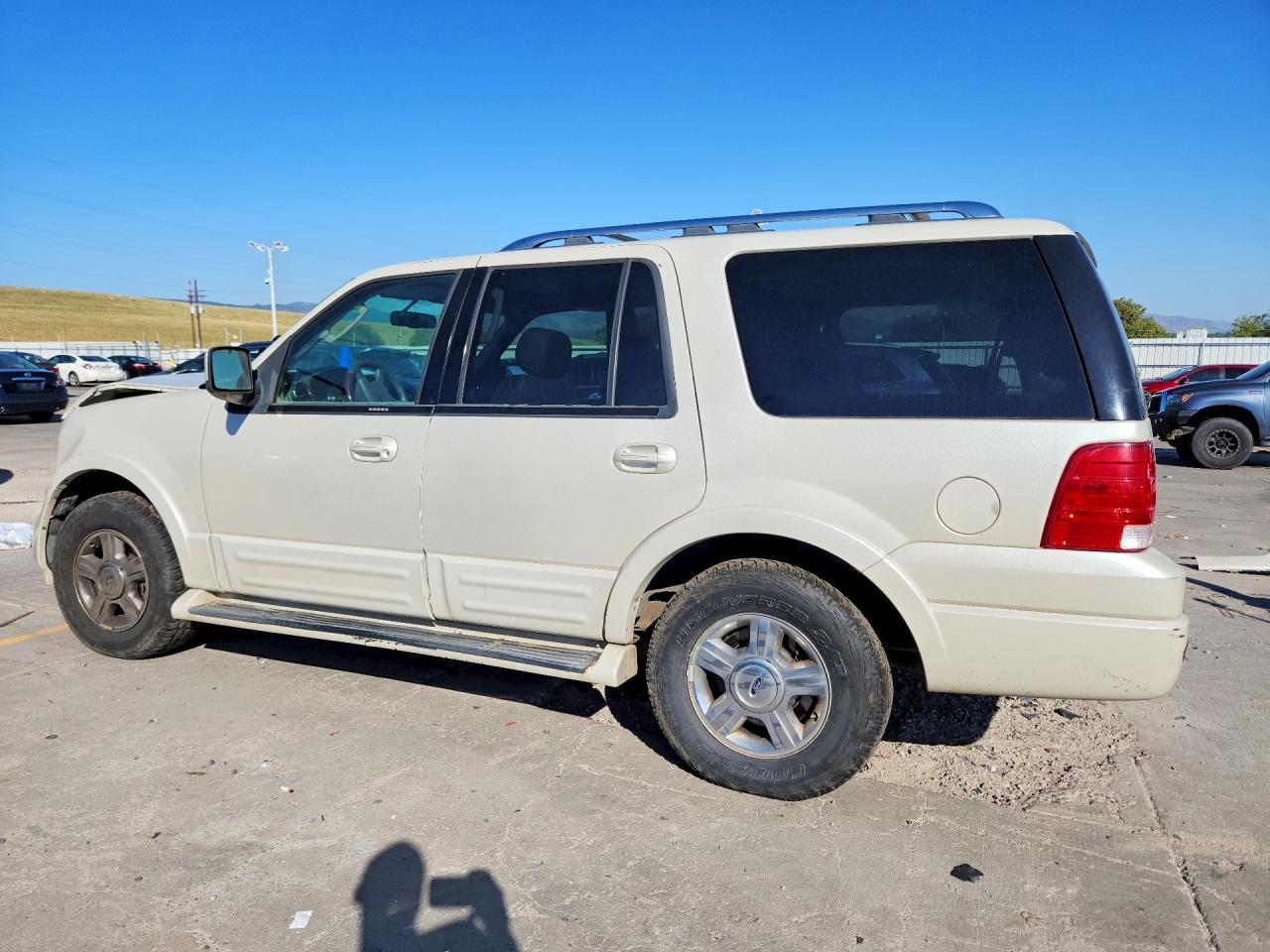 2006 Ford Expedition Limited Beige vin: 1FMFU20596LA91830