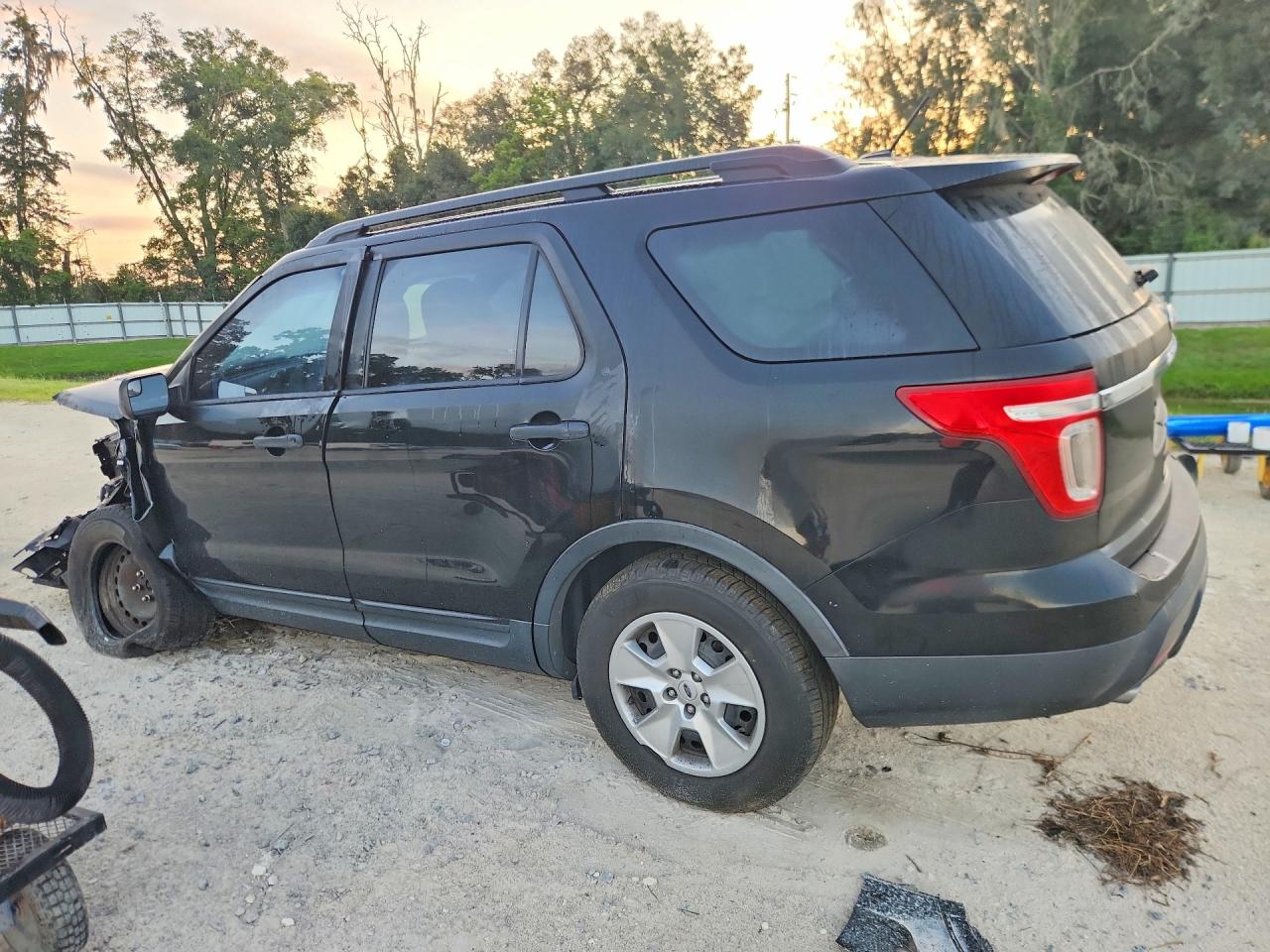 2012 Ford Explorer Черный vin: 1FMHK7B81CGA39177