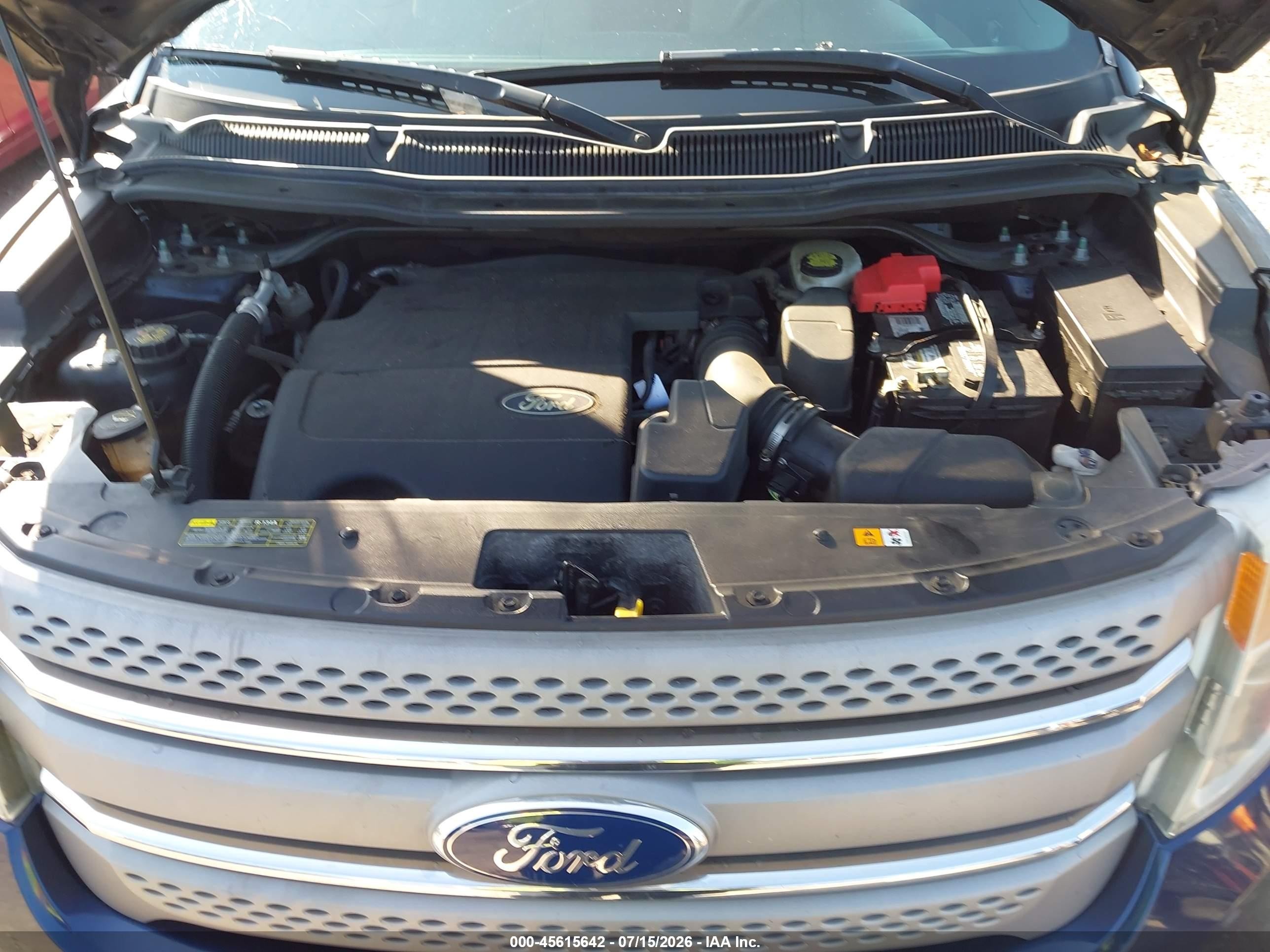 2011 Ford Explorer   Синий vin: 1FMHK7B84BGA76013