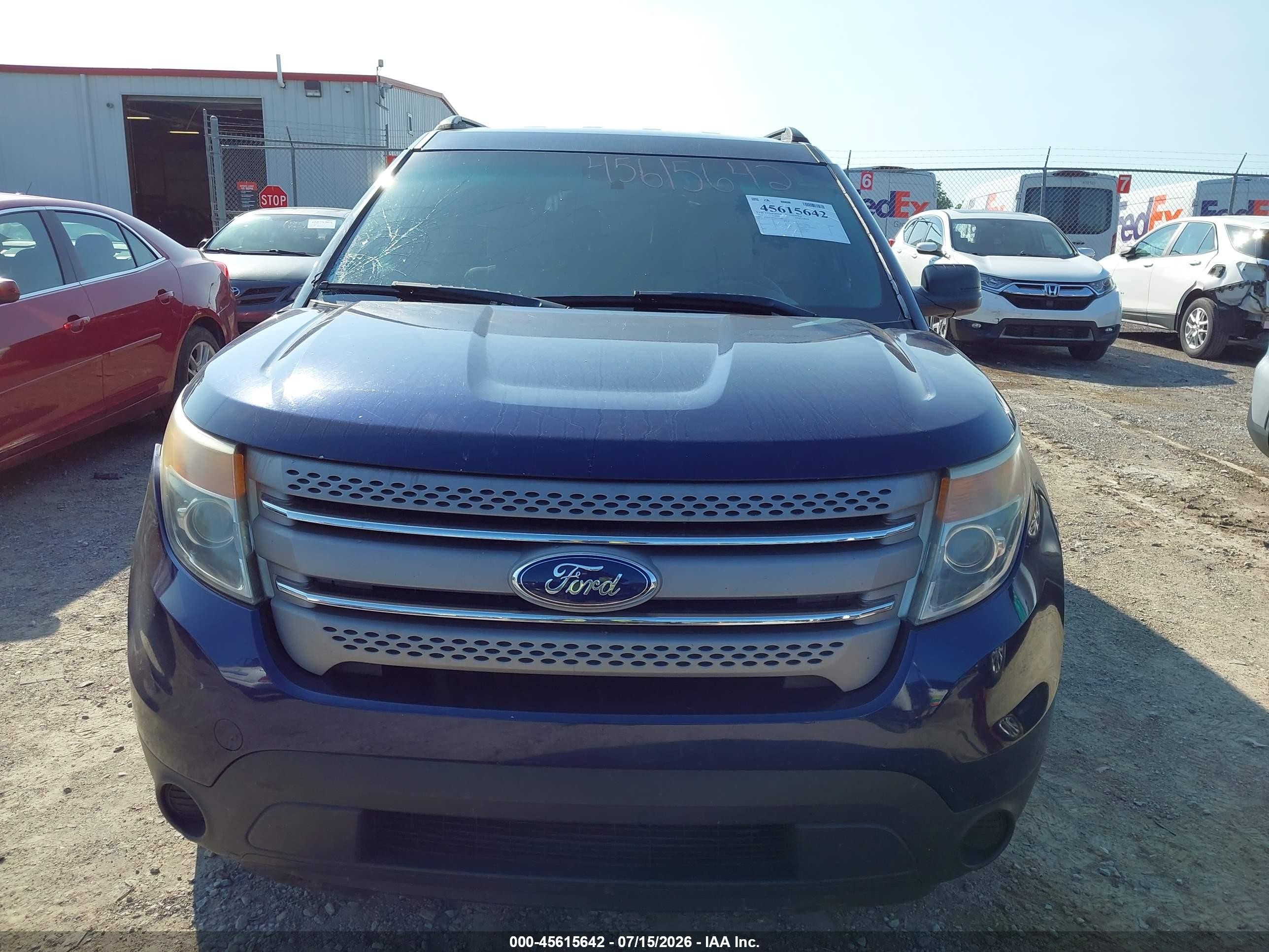 2011 Ford Explorer   Синий vin: 1FMHK7B84BGA76013