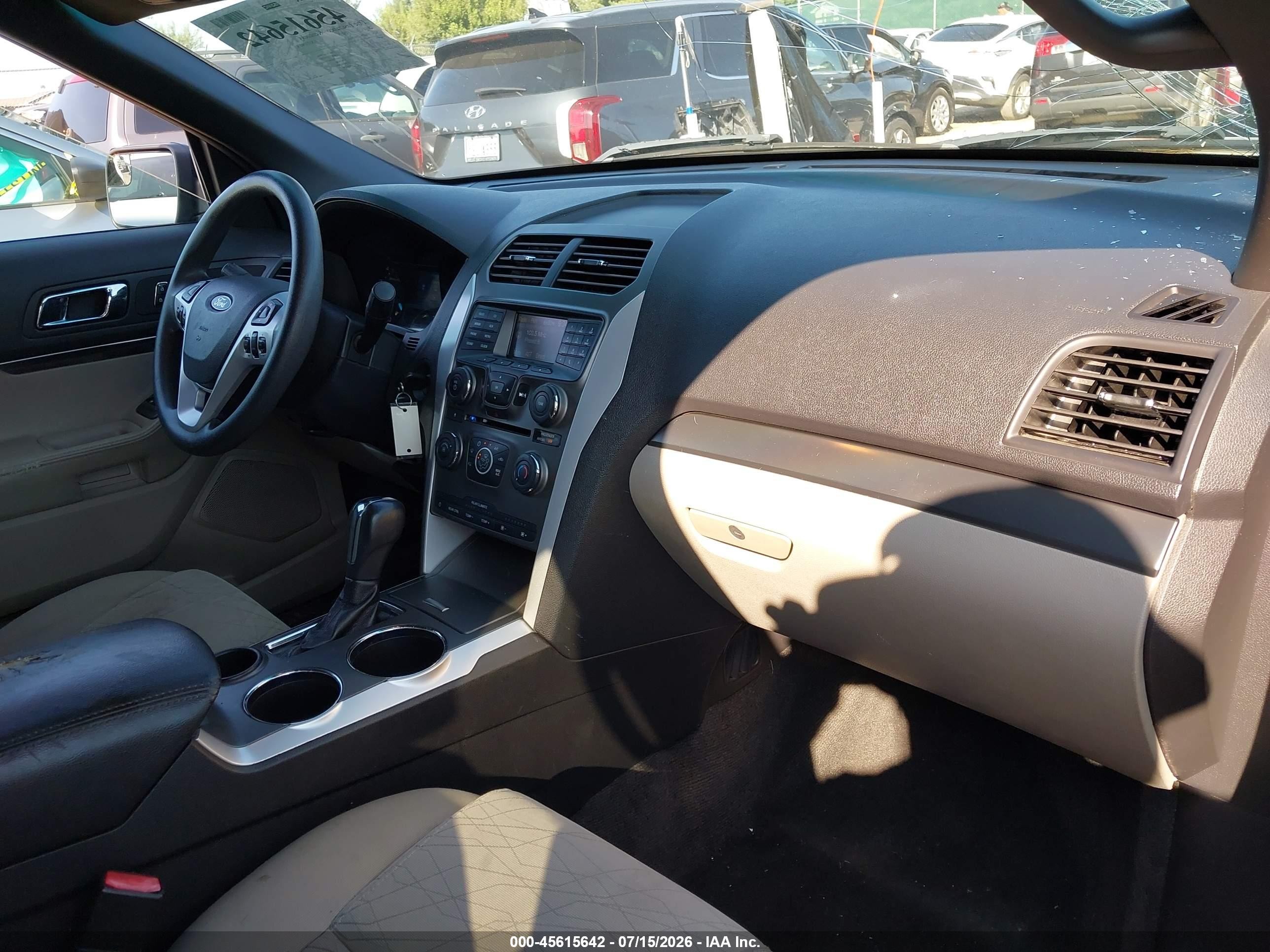 2011 Ford Explorer   Синий vin: 1FMHK7B84BGA76013