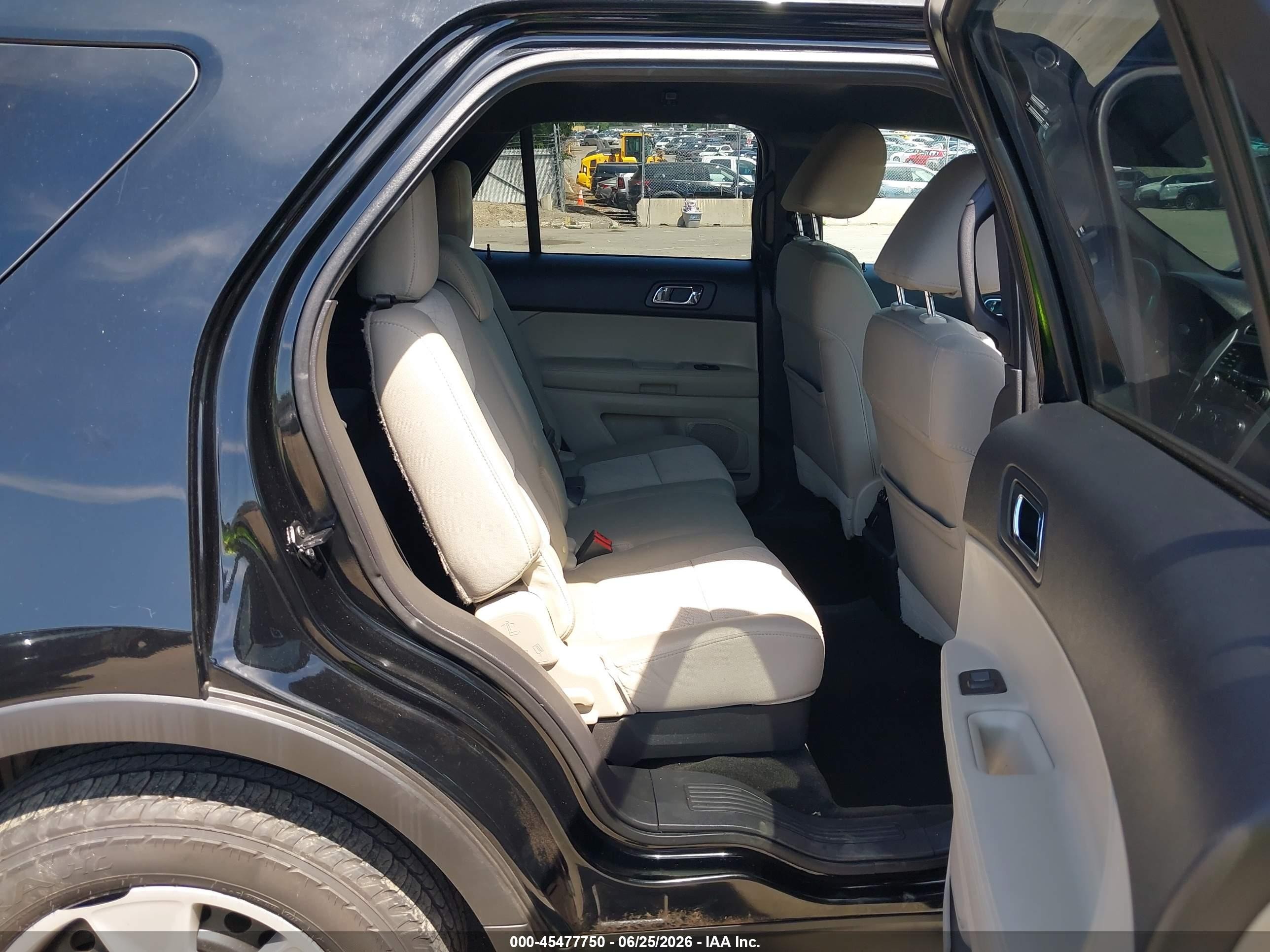 2012 Ford Explorer   Black vin: 1FMHK7B85CGA42535