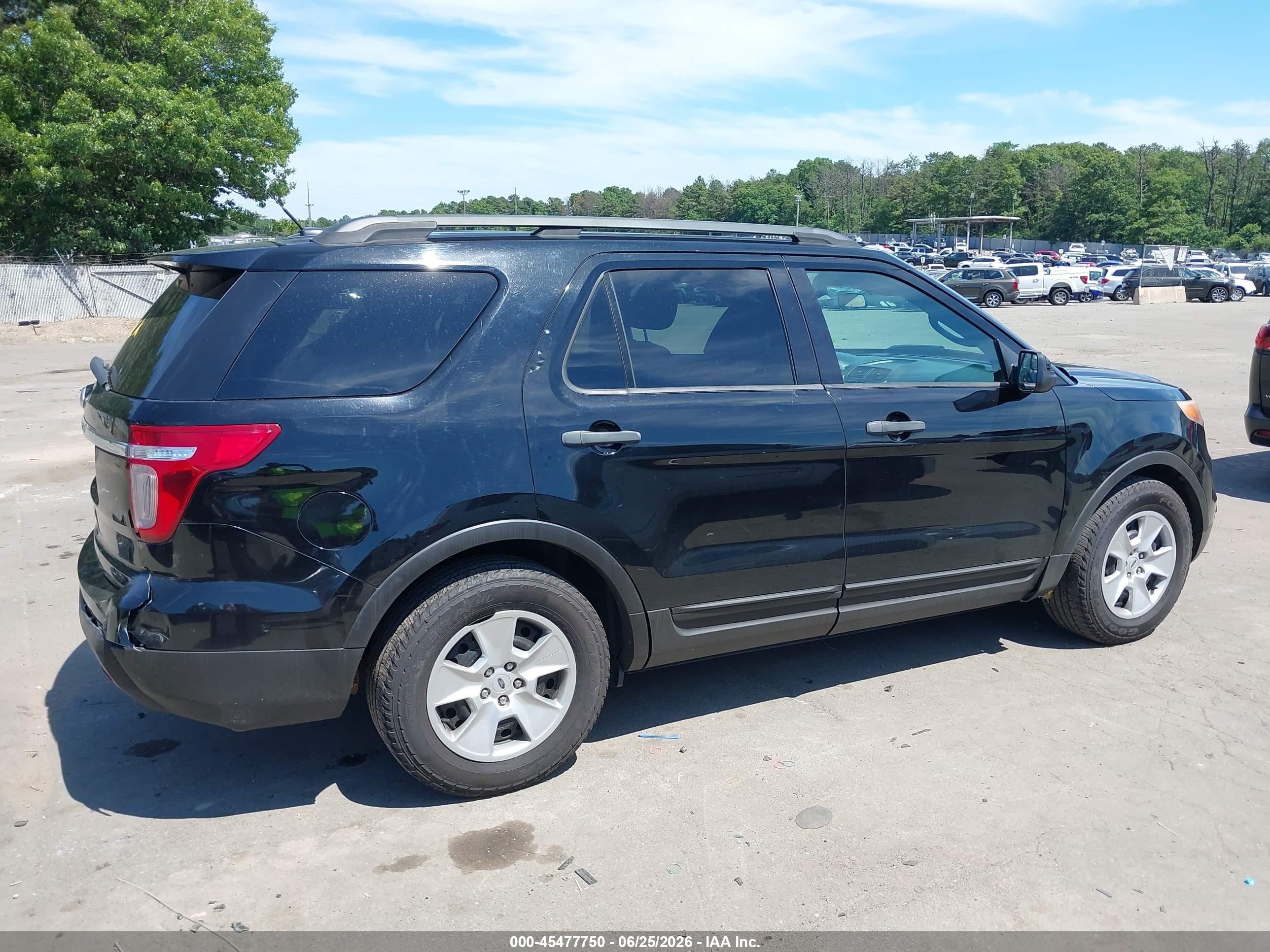 2012 Ford Explorer   Black vin: 1FMHK7B85CGA42535