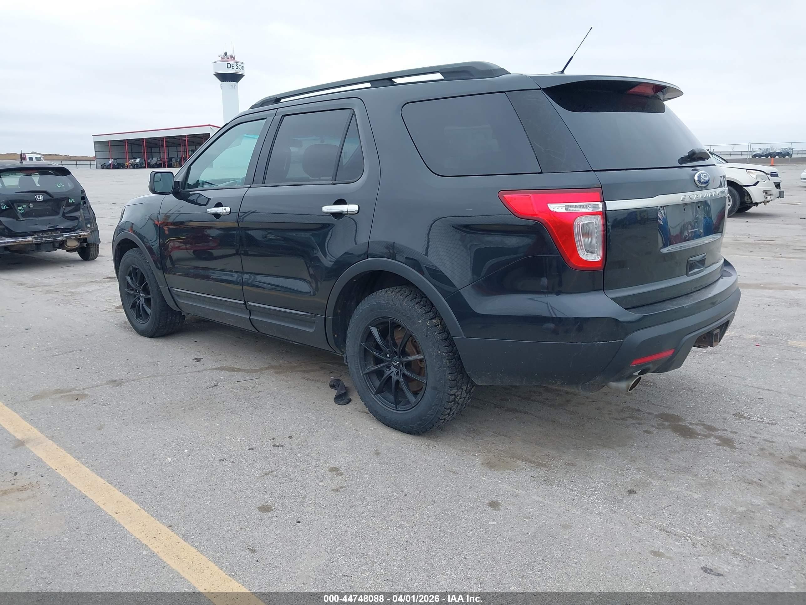 2012 Ford Explorer   Black vin: 1FMHK7B85CGA64504