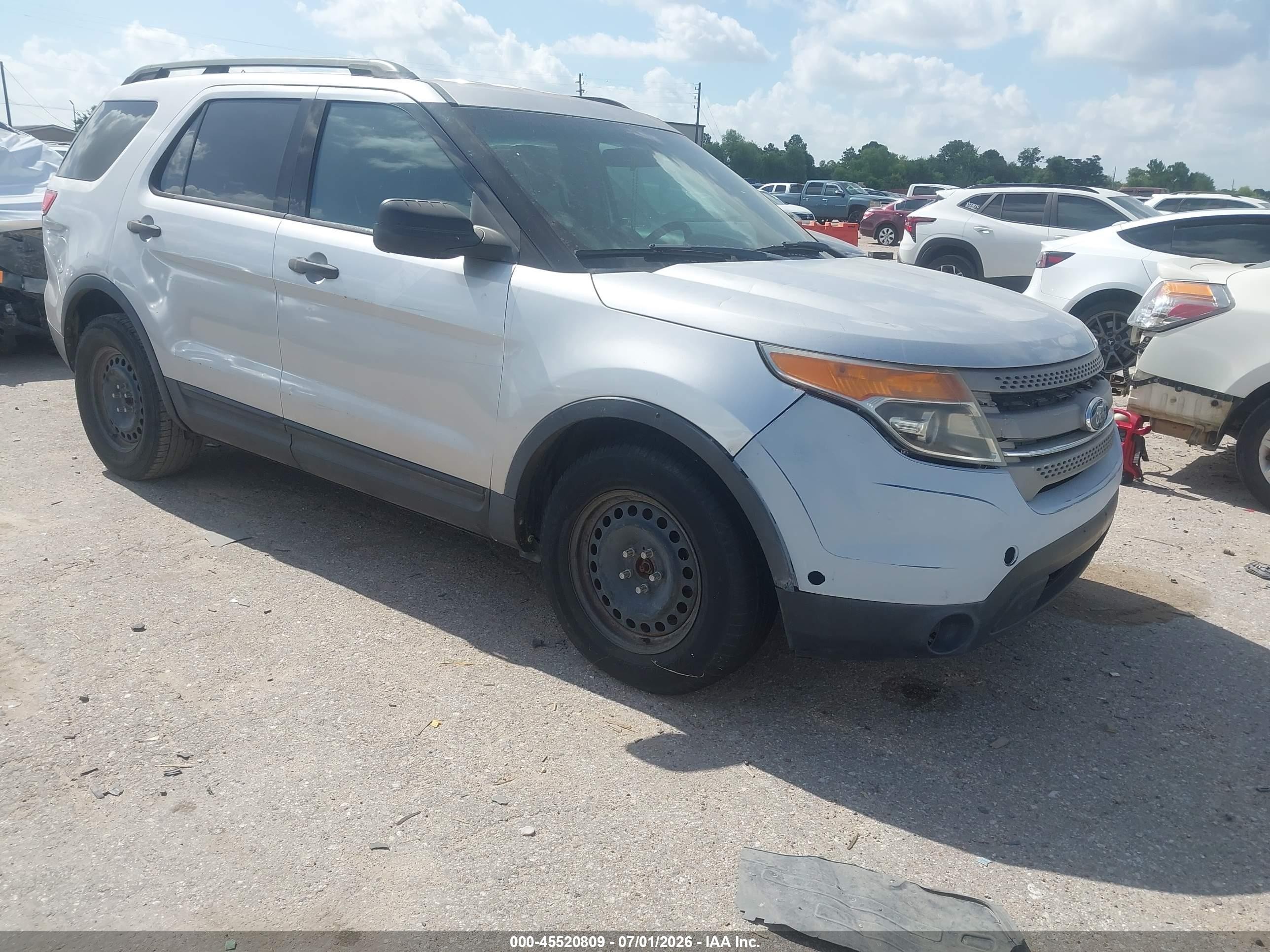 2012 Ford Explorer   Silver vin: 1FMHK7B85CGA96448