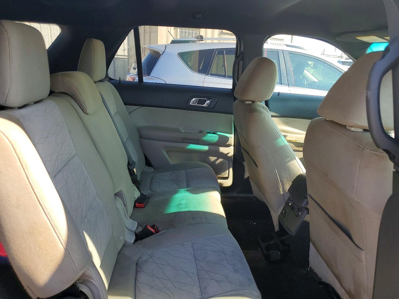 2012 Ford Explorer Серебряный vin: 1FMHK7B88CGA38799
