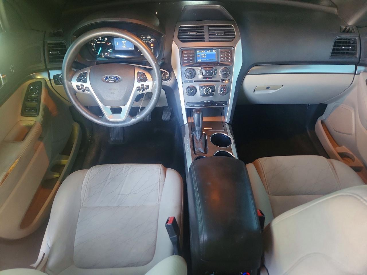 2011 Ford Explorer Silver vin: 1FMHK7B89BGA14512