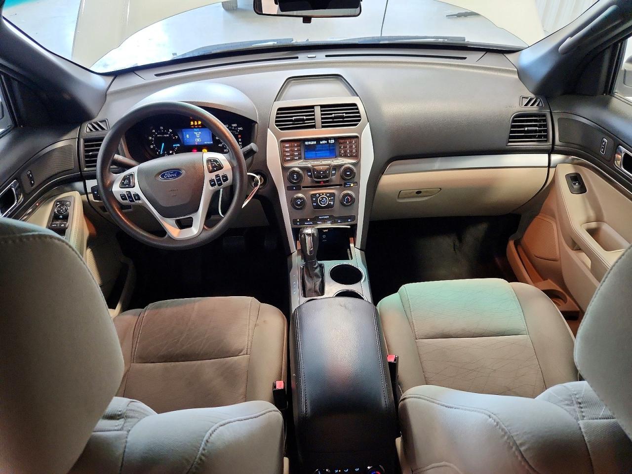 2011 Ford Explorer White vin: 1FMHK7B89BGA67727