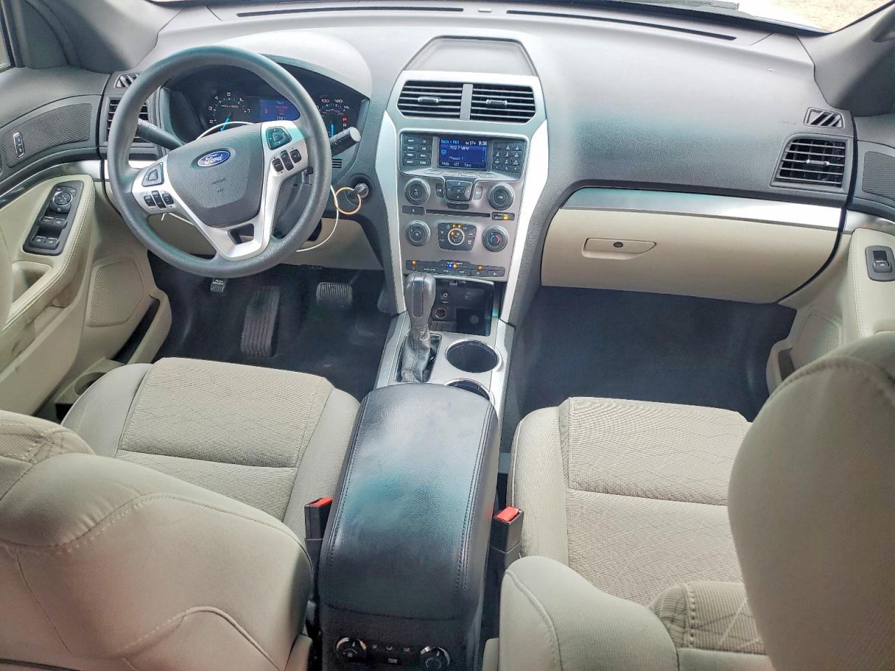 2012 Ford Explorer Silver vin: 1FMHK7B89CGA67132