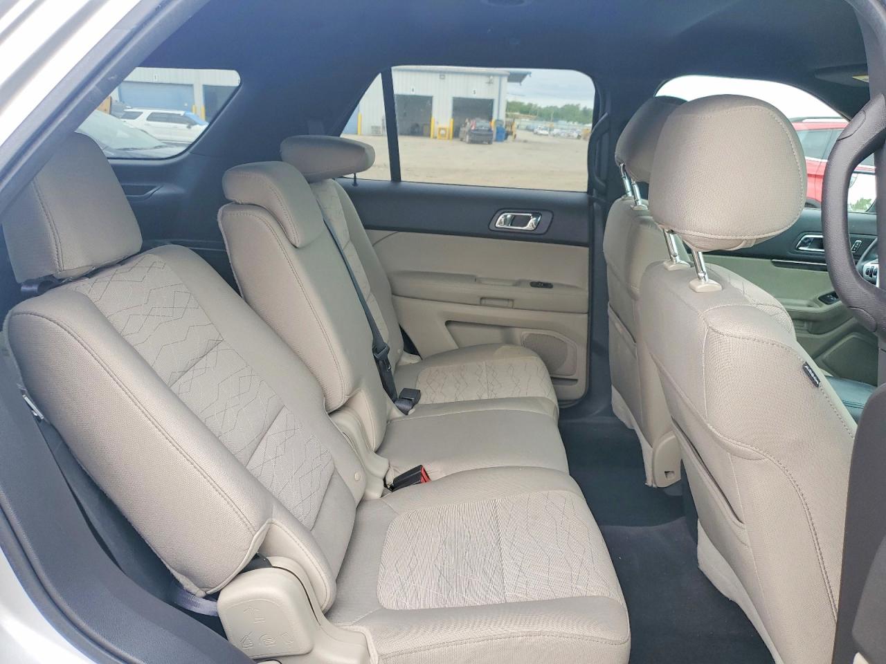 2012 Ford Explorer Silver vin: 1FMHK7B89CGA67132
