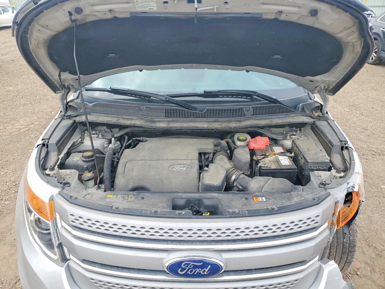 2012 Ford Explorer Silver vin: 1FMHK7B89CGA67132