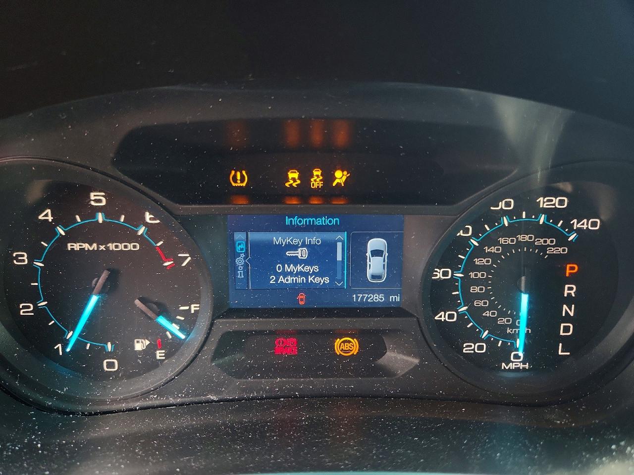 2011 Ford Explorer Silver vin: 1FMHK7B8XBGA64710