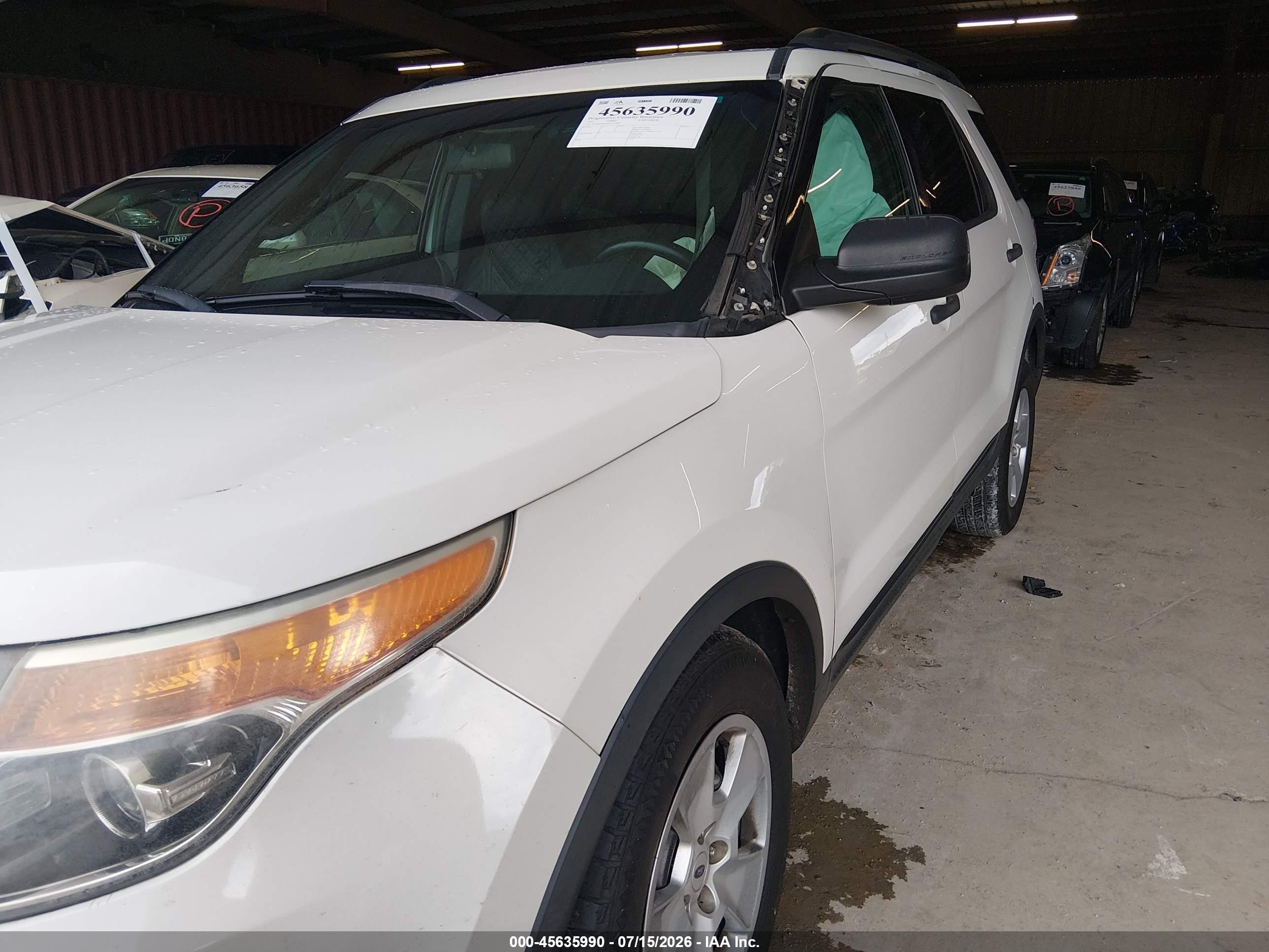 2012 Ford Explorer   White vin: 1FMHK7B8XCGA51909
