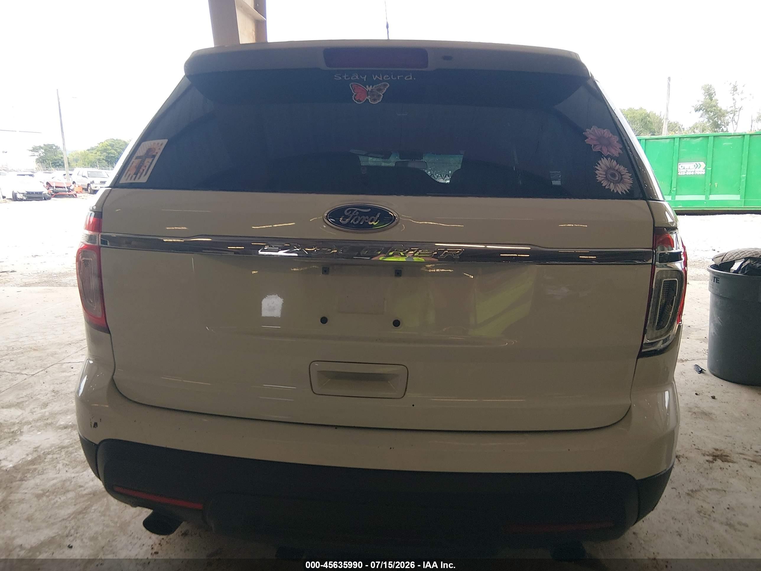 2012 Ford Explorer   White vin: 1FMHK7B8XCGA51909