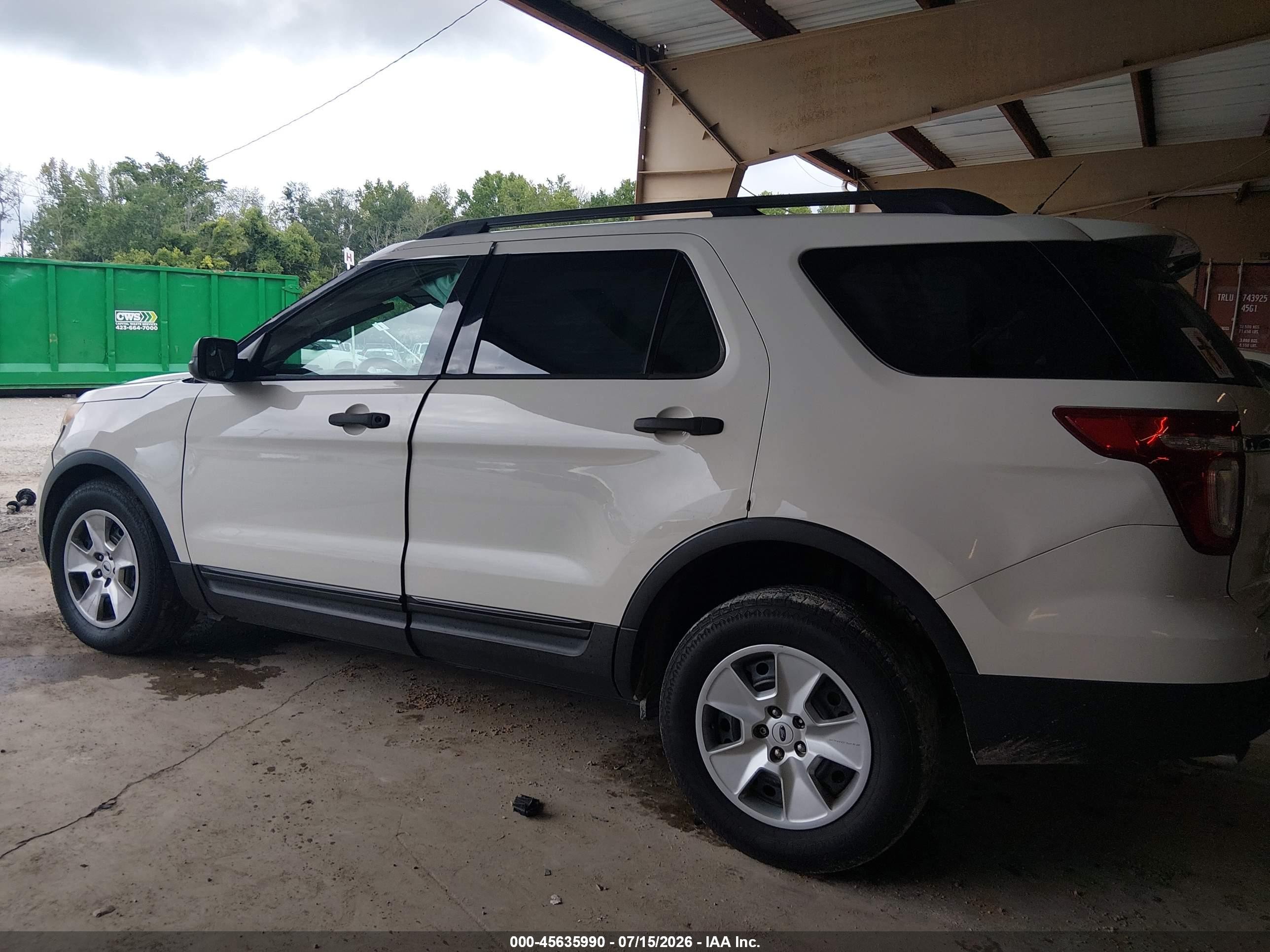 2012 Ford Explorer   White vin: 1FMHK7B8XCGA51909