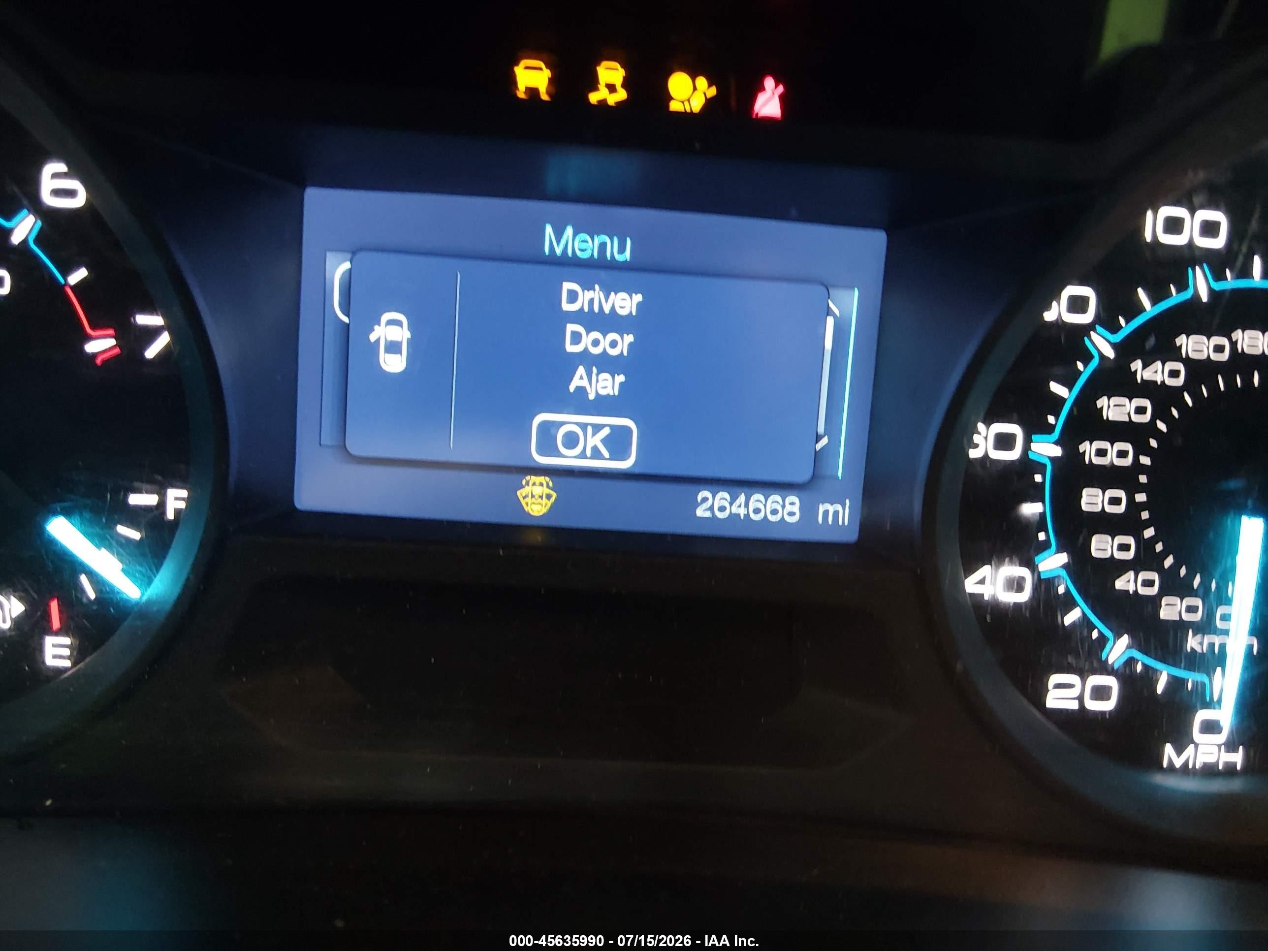 2012 Ford Explorer   White vin: 1FMHK7B8XCGA51909