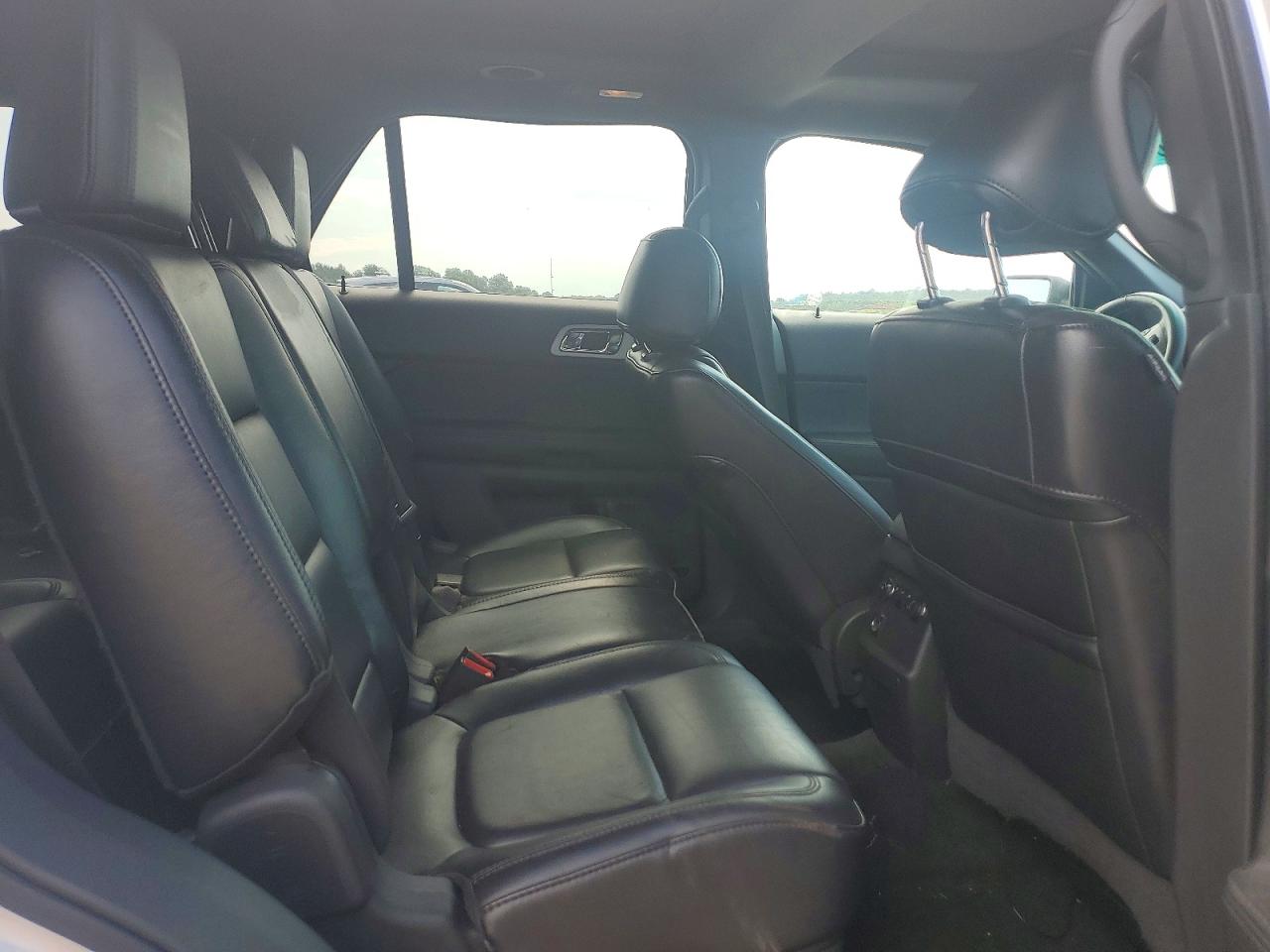 2011 Ford Explorer Xlt Silver vin: 1FMHK7D81BGA63295