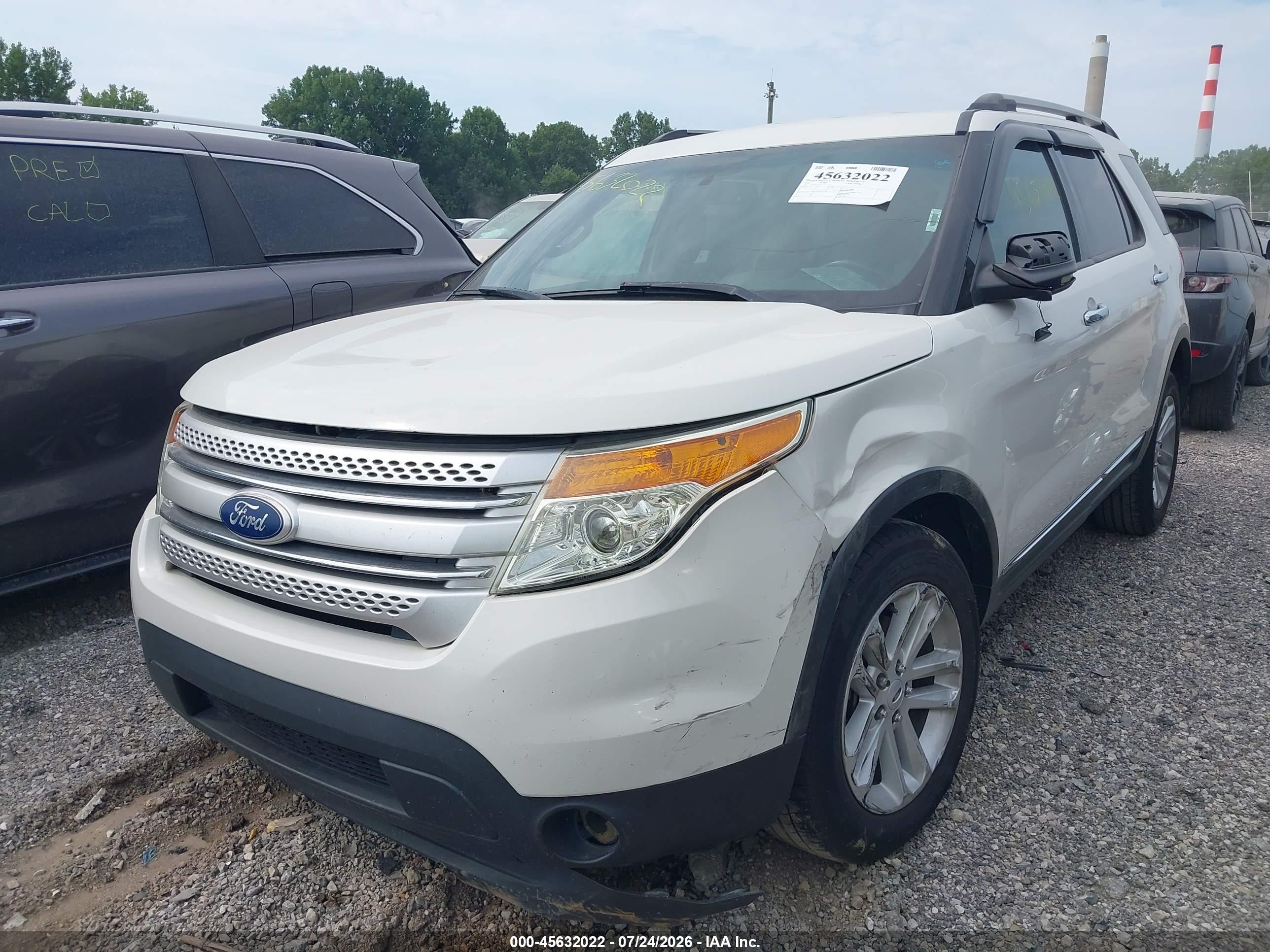 2012 Ford Explorer Xlt White vin: 1FMHK7D81CGA21162