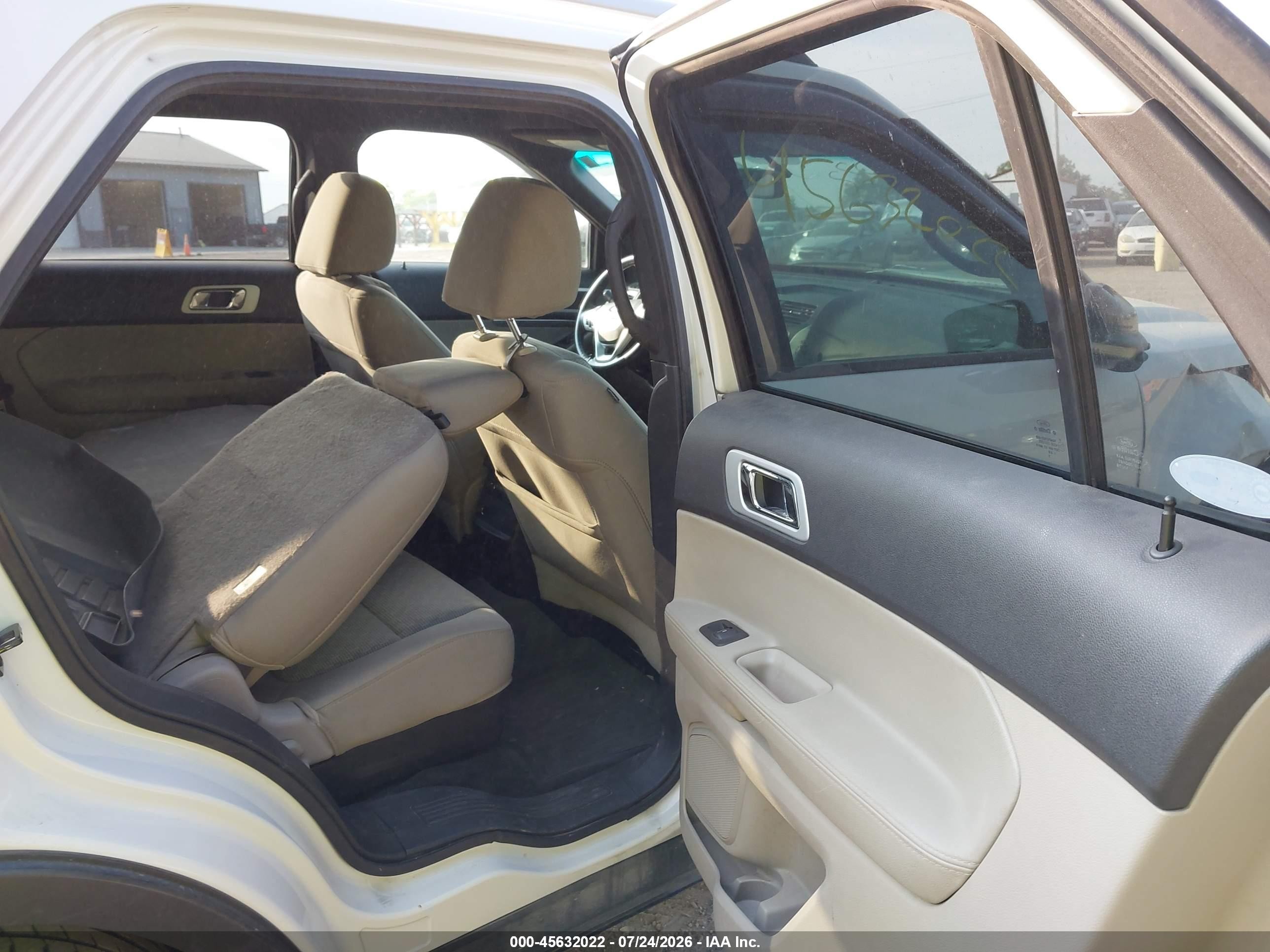 2012 Ford Explorer Xlt White vin: 1FMHK7D81CGA21162