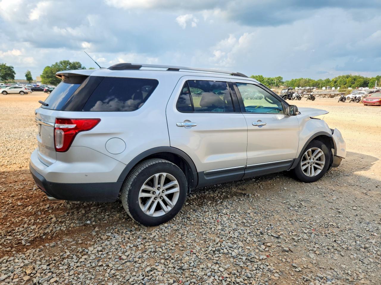 2012 Ford Explorer Xlt Серебряный vin: 1FMHK7D81CGA50743