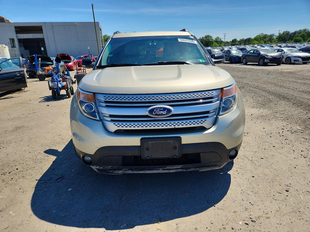 2011 Ford Explorer Xlt Tan vin: 1FMHK7D82BGA78968