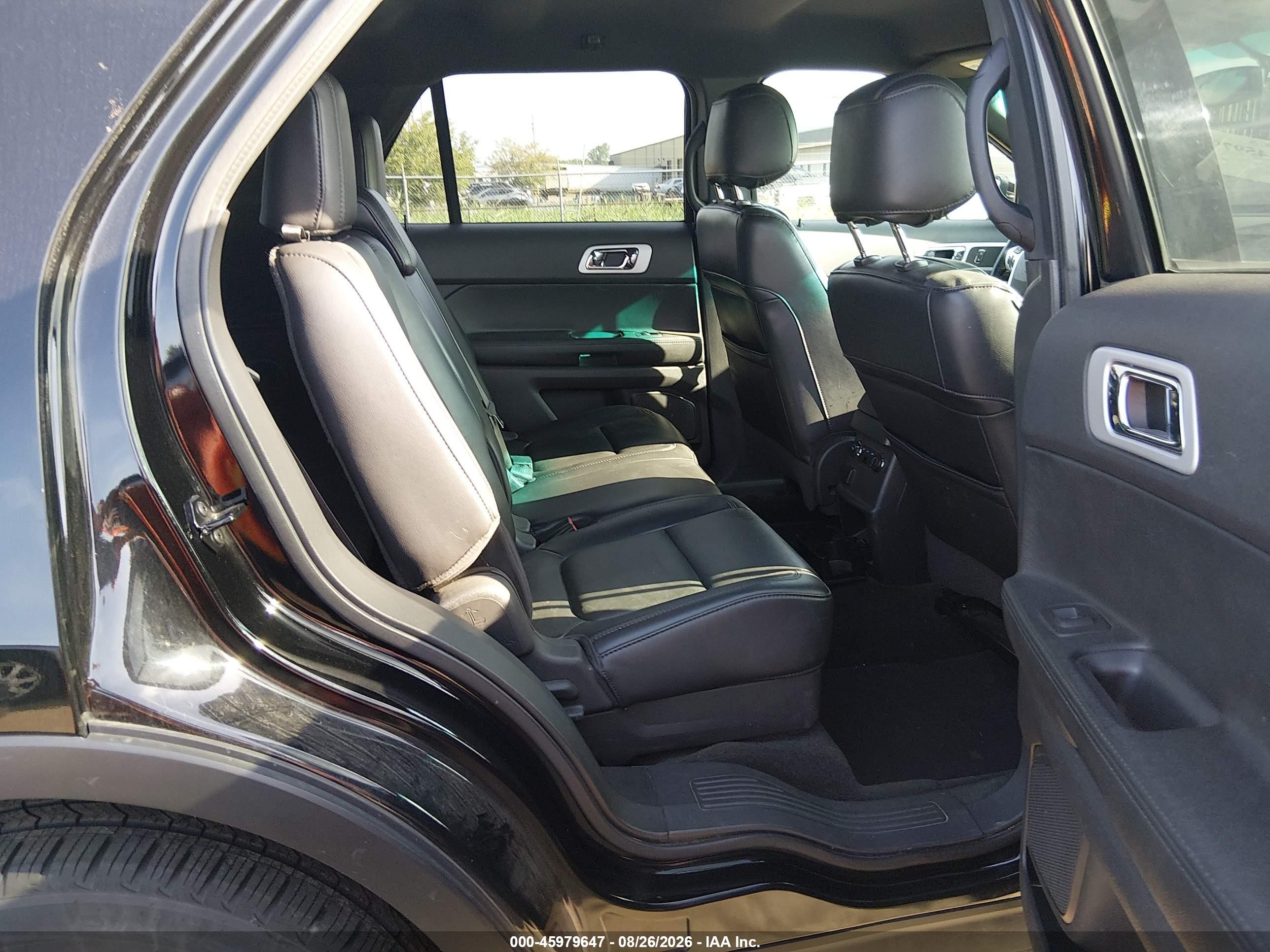 2011 Ford Explorer Xlt Черный vin: 1FMHK7D82BGA83118