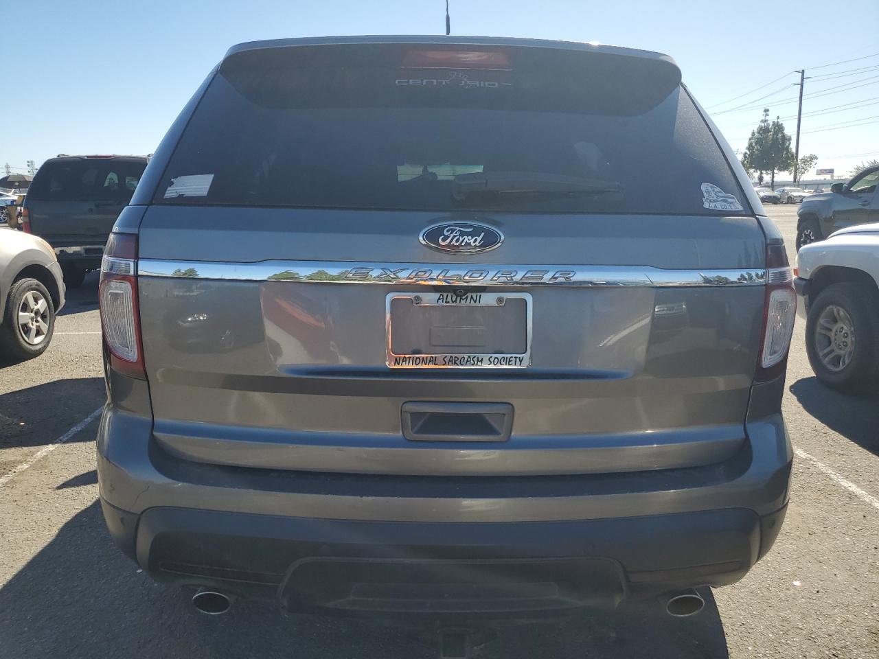 2011 Ford Explorer Xlt Gray vin: 1FMHK7D82BGA93437
