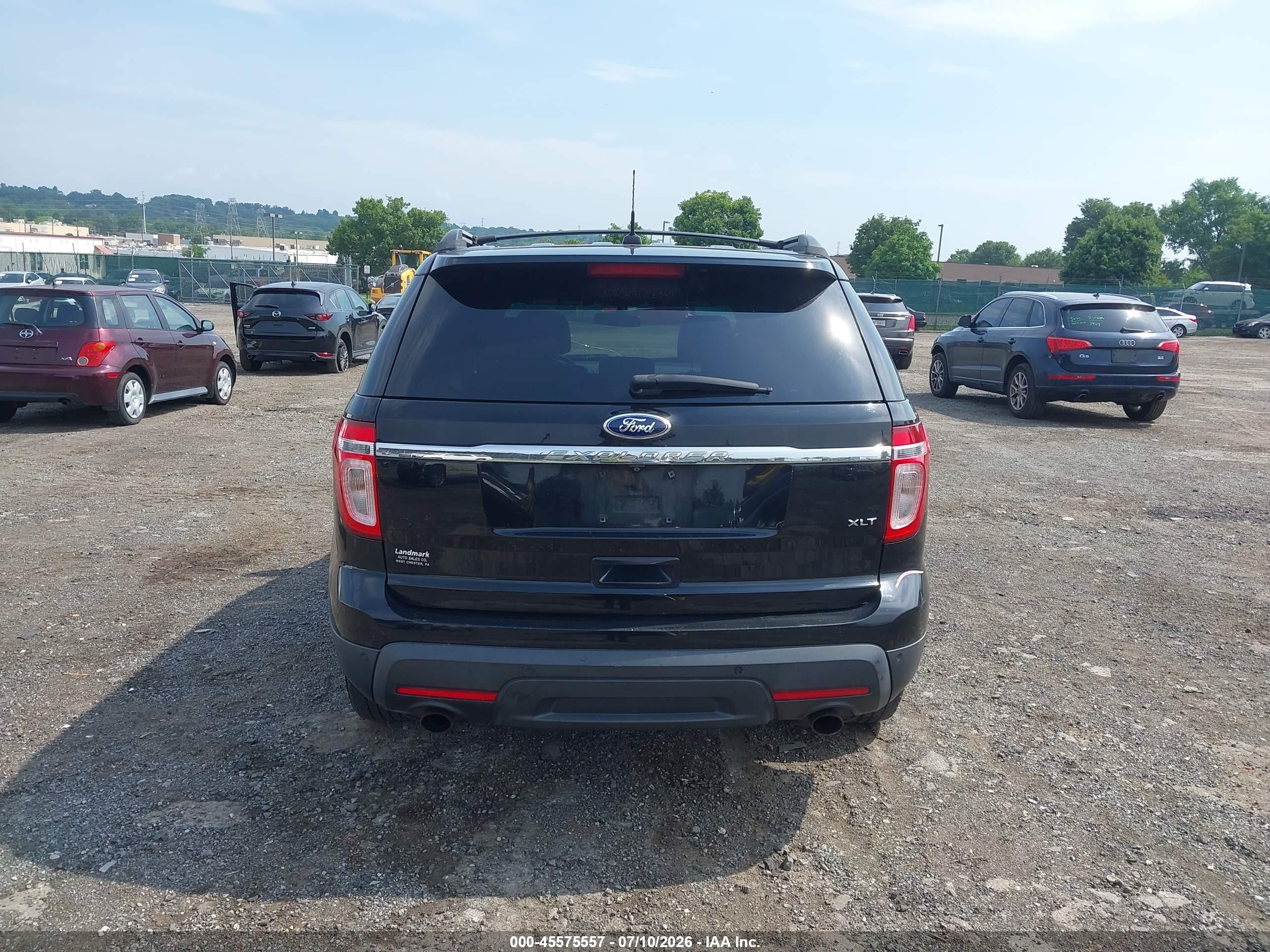 2012 Ford Explorer Xlt Black vin: 1FMHK7D82CGA11224