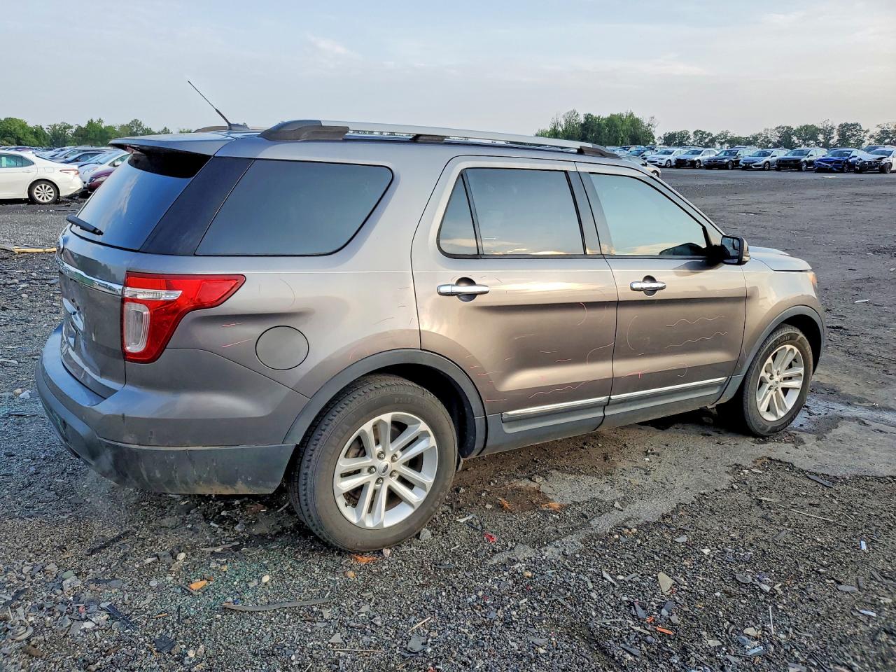 2012 Ford Explorer Xlt Gray vin: 1FMHK7D82CGA18982