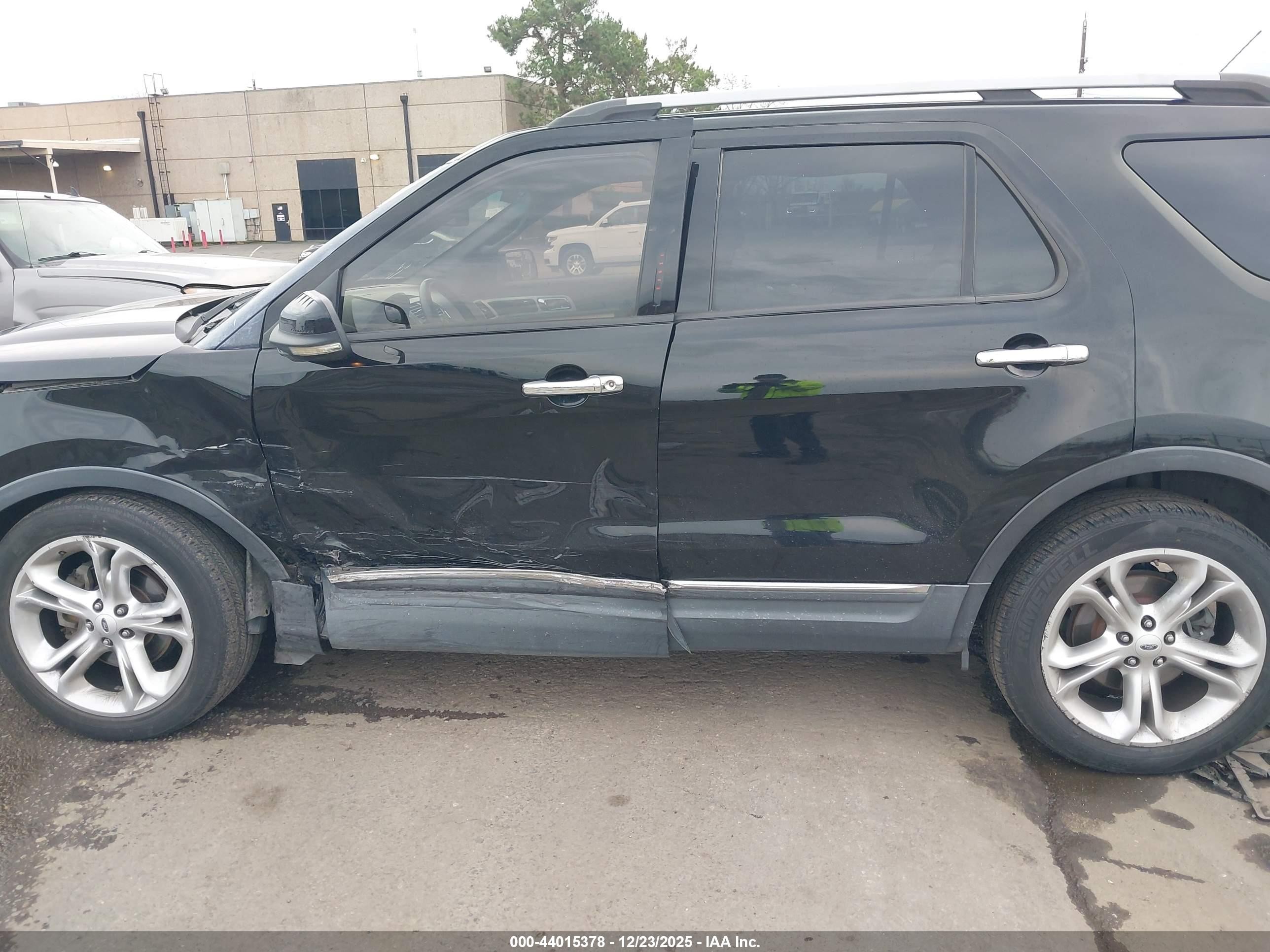 2012 Ford Explorer Xlt Черный vin: 1FMHK7D82CGA53263