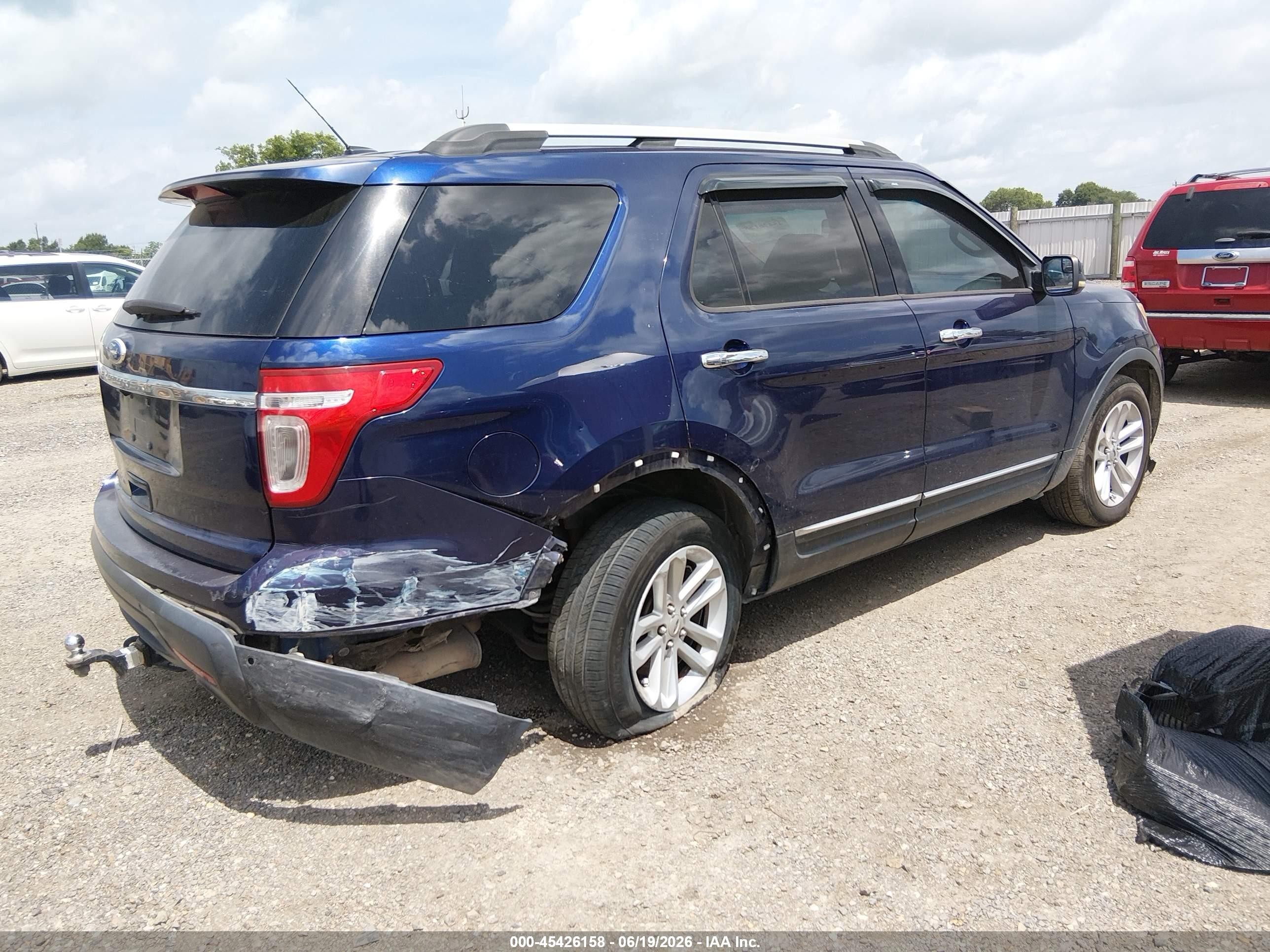 2011 Ford Explorer Xlt Blue vin: 1FMHK7D83BGA28421