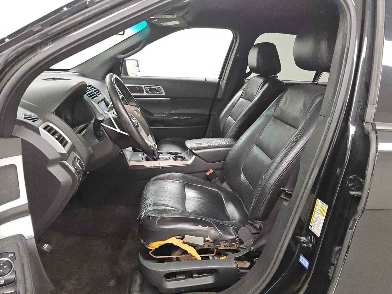 2011 Ford Explorer Xlt Black vin: 1FMHK7D83BGA50516 Damage: Left Front Seat Cushion, Torn, > 12 Inches