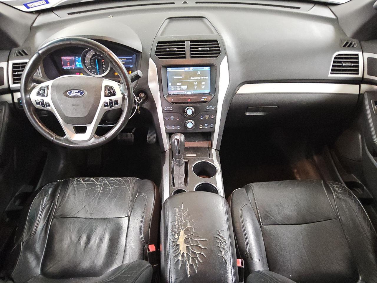 2011 Ford Explorer Xlt Black vin: 1FMHK7D83BGA50516 Damage: Console Cover, Torn, > 12 Inches