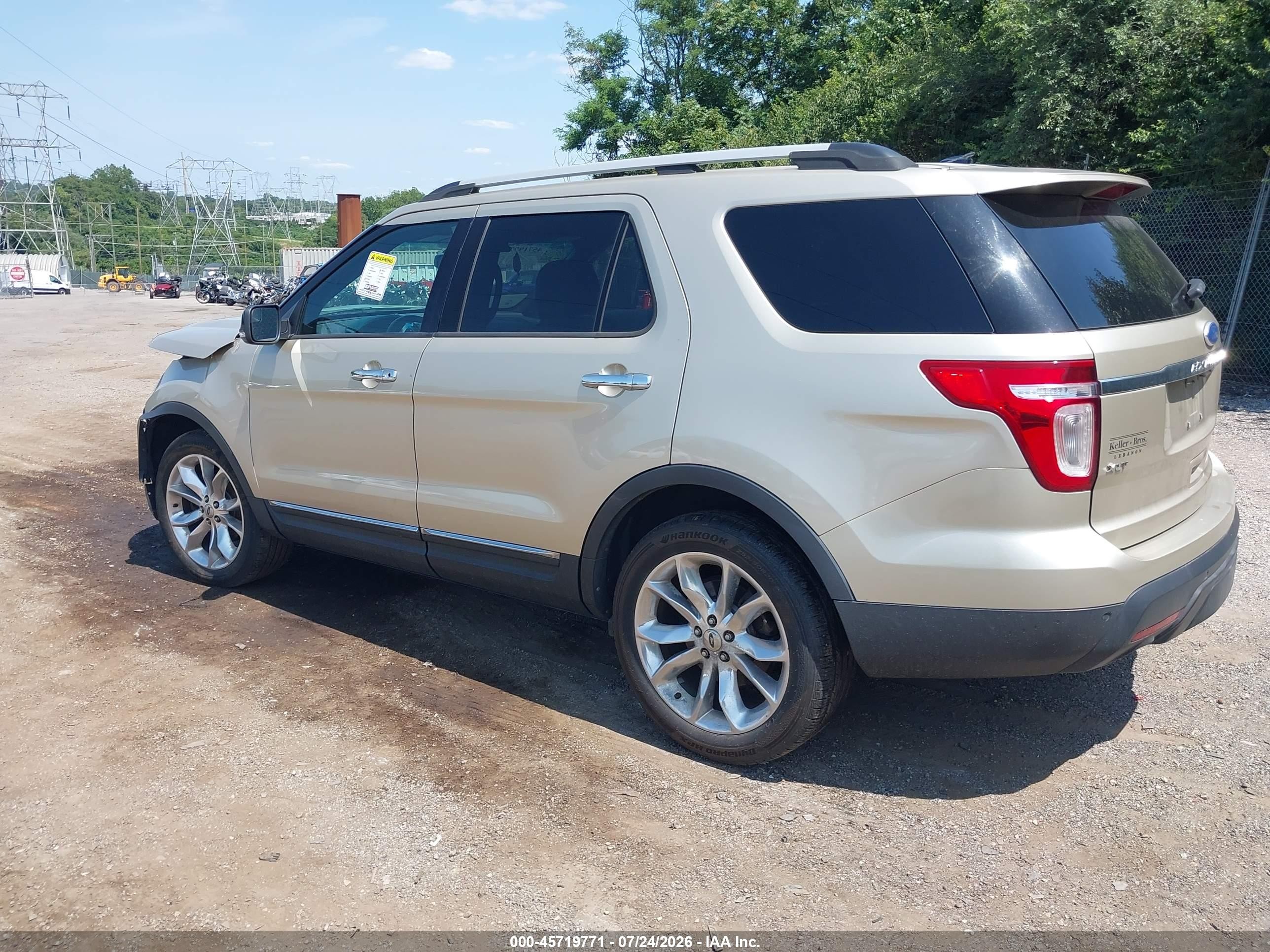 2011 Ford Explorer Xlt Черный vin: 1FMHK7D83BGA55263