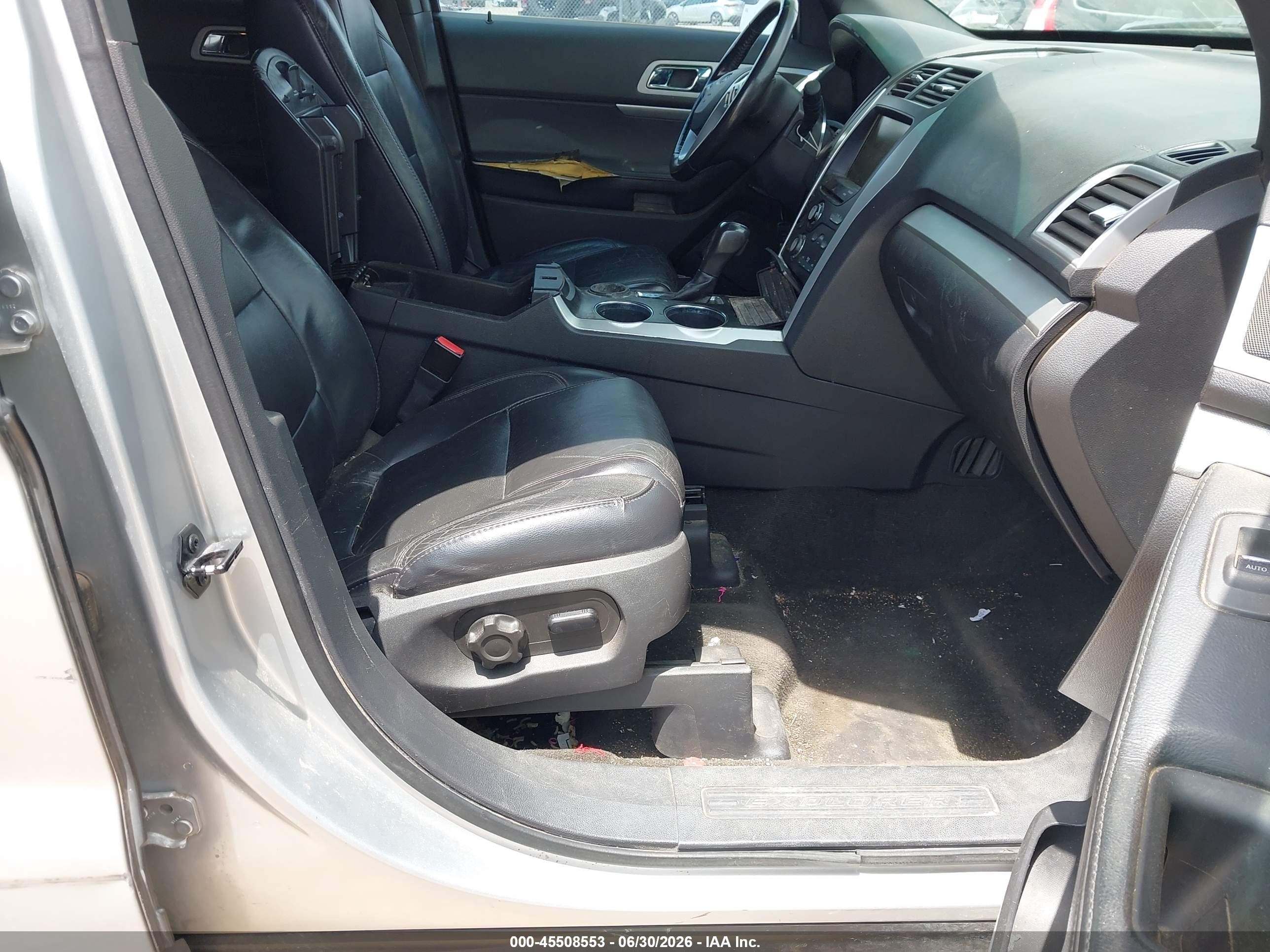 2012 Ford Explorer Xlt Серый vin: 1FMHK7D83CGA16951