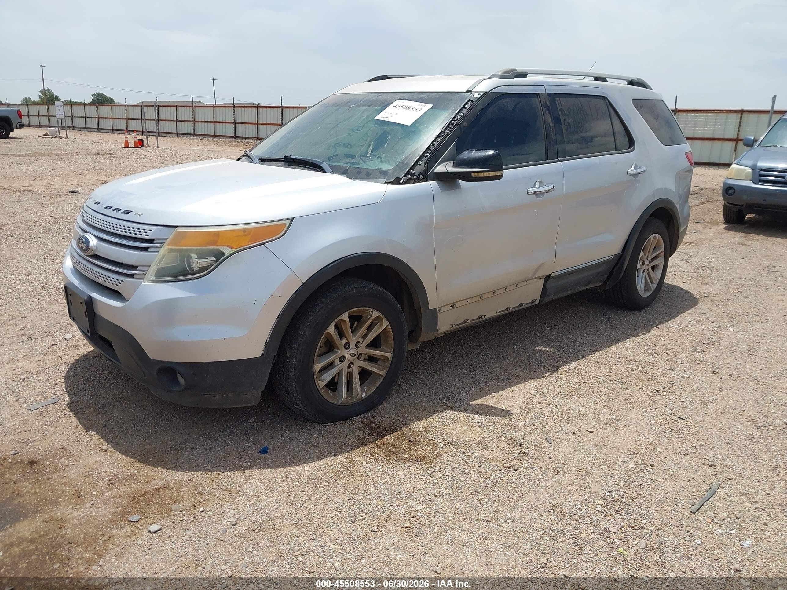 2012 Ford Explorer Xlt Серый vin: 1FMHK7D83CGA16951