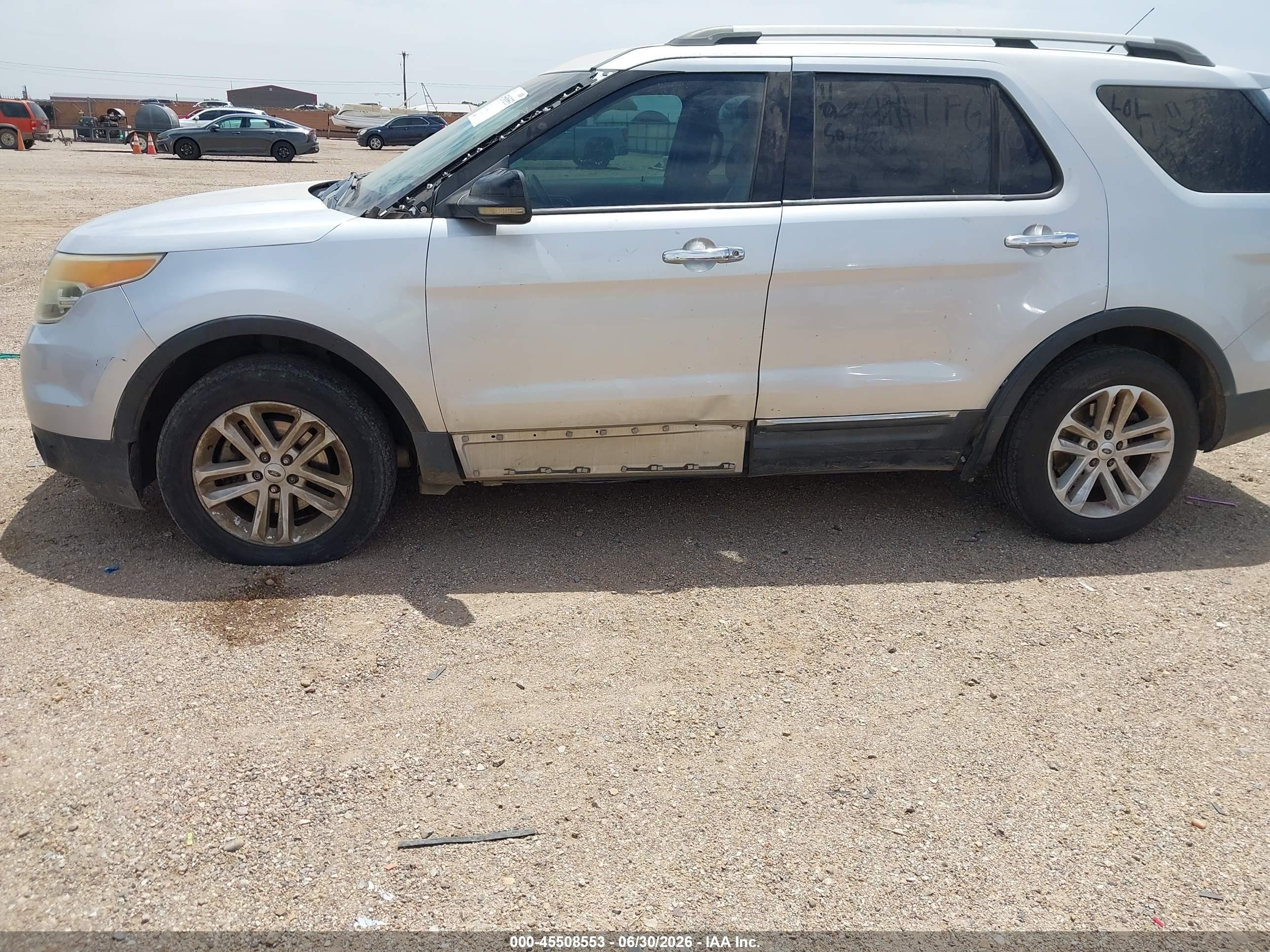 2012 Ford Explorer Xlt Серый vin: 1FMHK7D83CGA16951