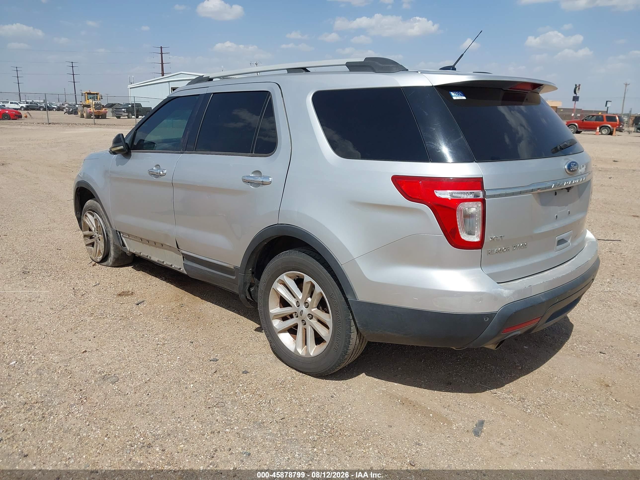 2012 Ford Explorer Xlt Silver vin: 1FMHK7D83CGA16951