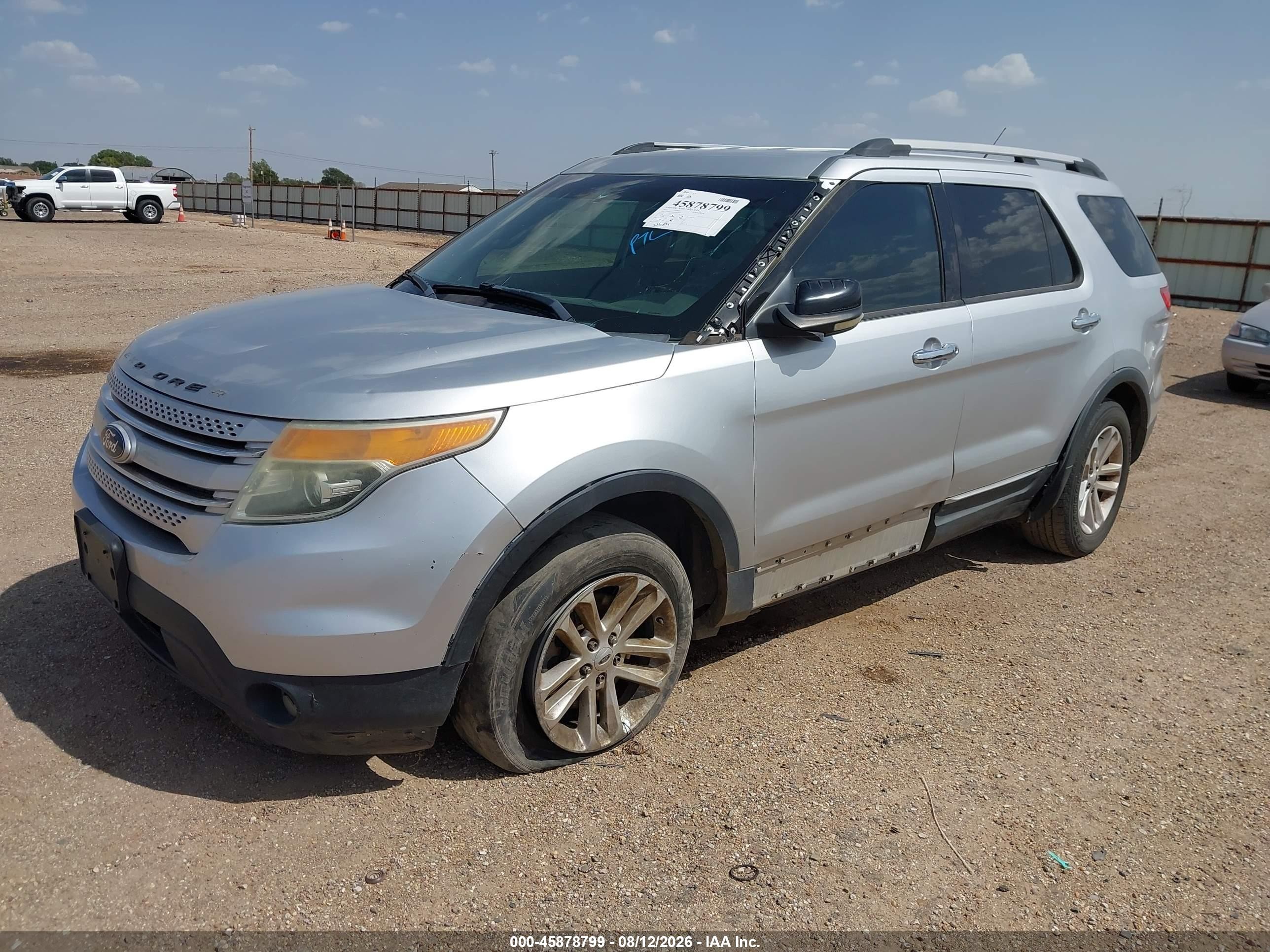 2012 Ford Explorer Xlt Silver vin: 1FMHK7D83CGA16951