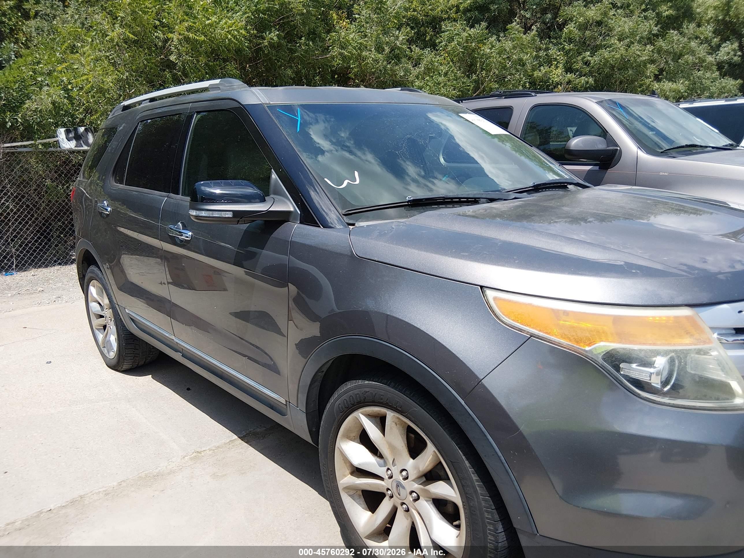 2011 Ford Explorer Xlt Gray vin: 1FMHK7D84BGA10963