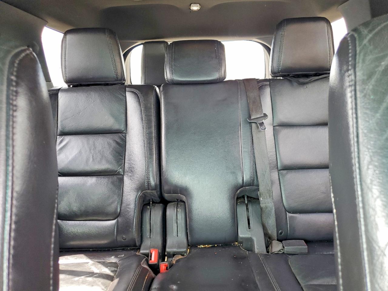 2011 Ford Explorer Xlt Silver vin: 1FMHK7D84BGA84139