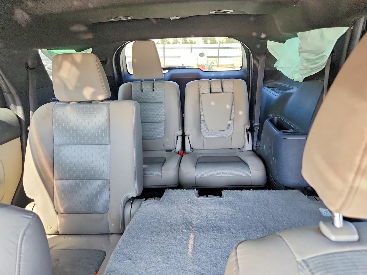 2011 Ford Explorer Xlt Серебряный vin: 1FMHK7D84BGA91317