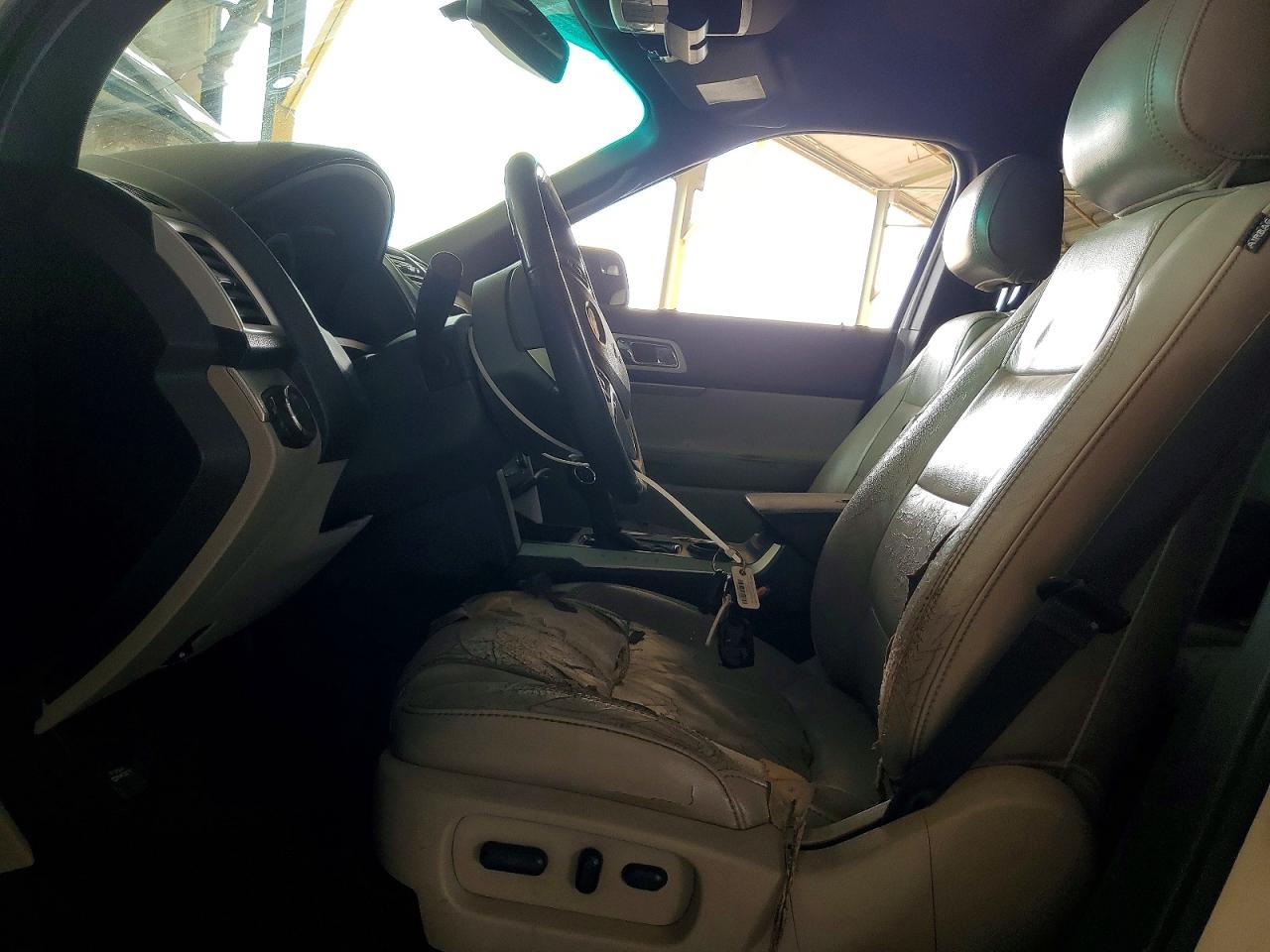 2012 Ford Explorer Xlt White vin: 1FMHK7D84CGA05327