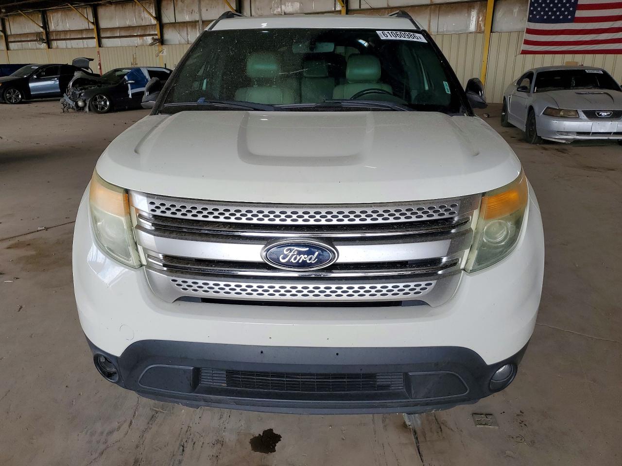 2012 Ford Explorer Xlt White vin: 1FMHK7D84CGA05327