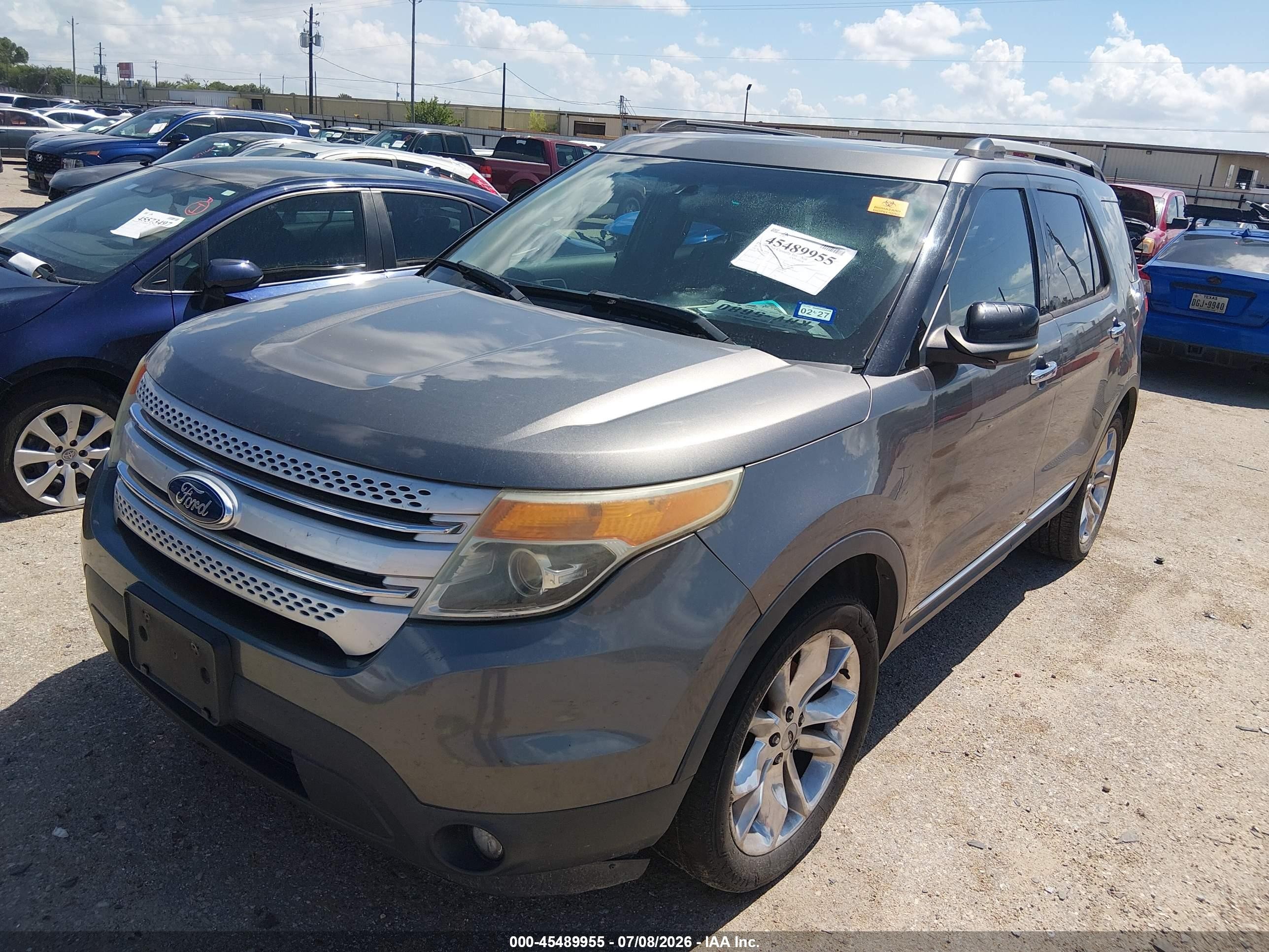 2011 Ford Explorer Xlt Серый vin: 1FMHK7D85BGA50520